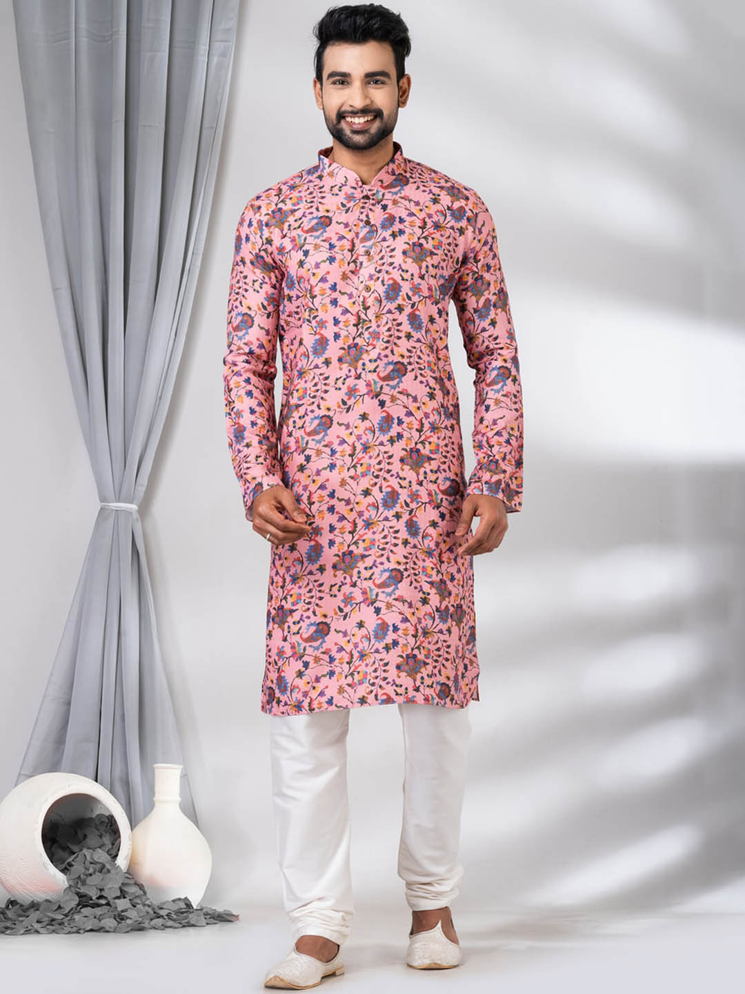 

HU - Handcrafted Uniquely Floral Printed Mandarin Collar Long Sleeves Cotton Kurta, Pink