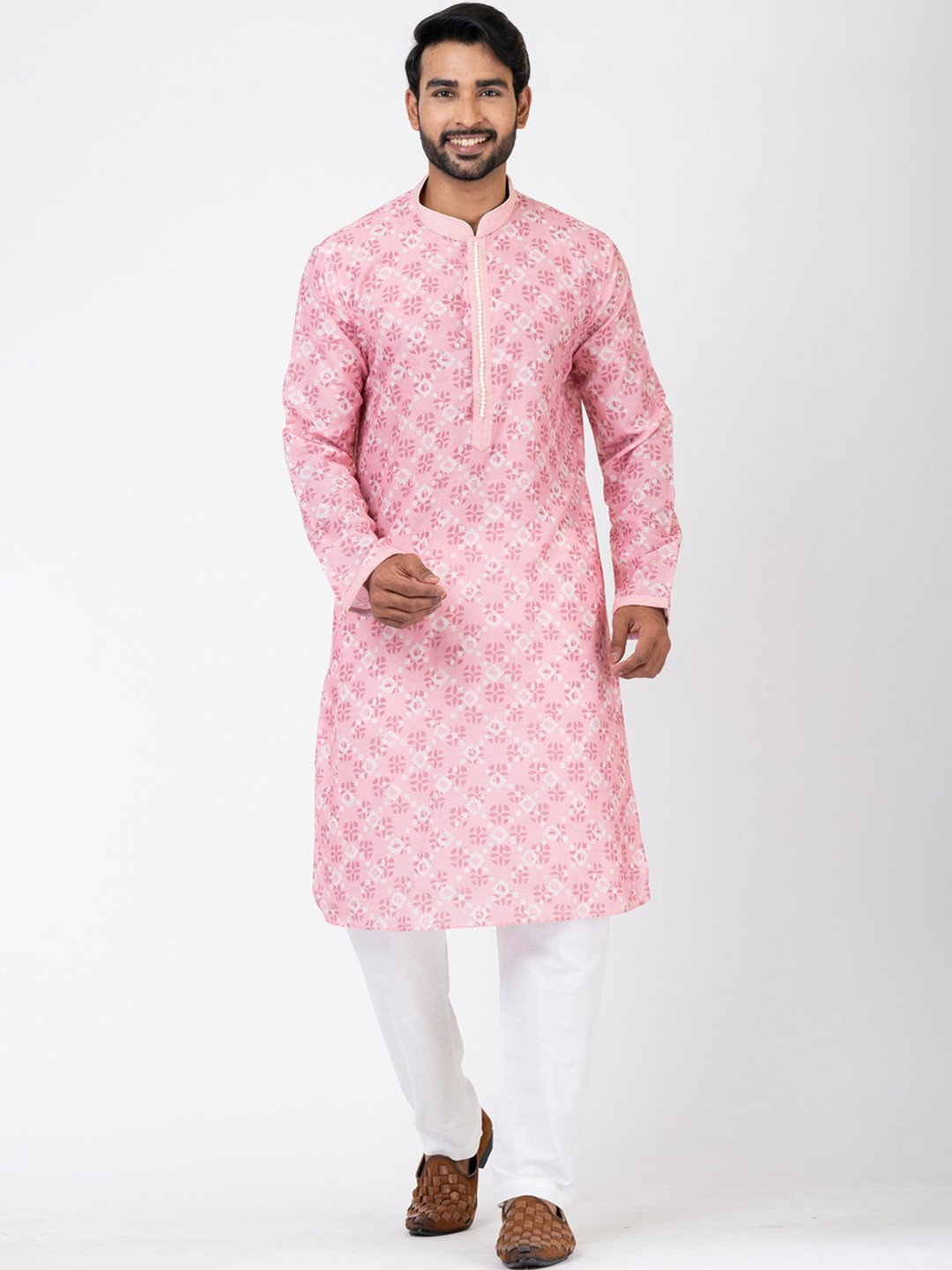

HU - Handcrafted Uniquely Geometric Mandarin Collar Long Sleeves Kurta, Pink