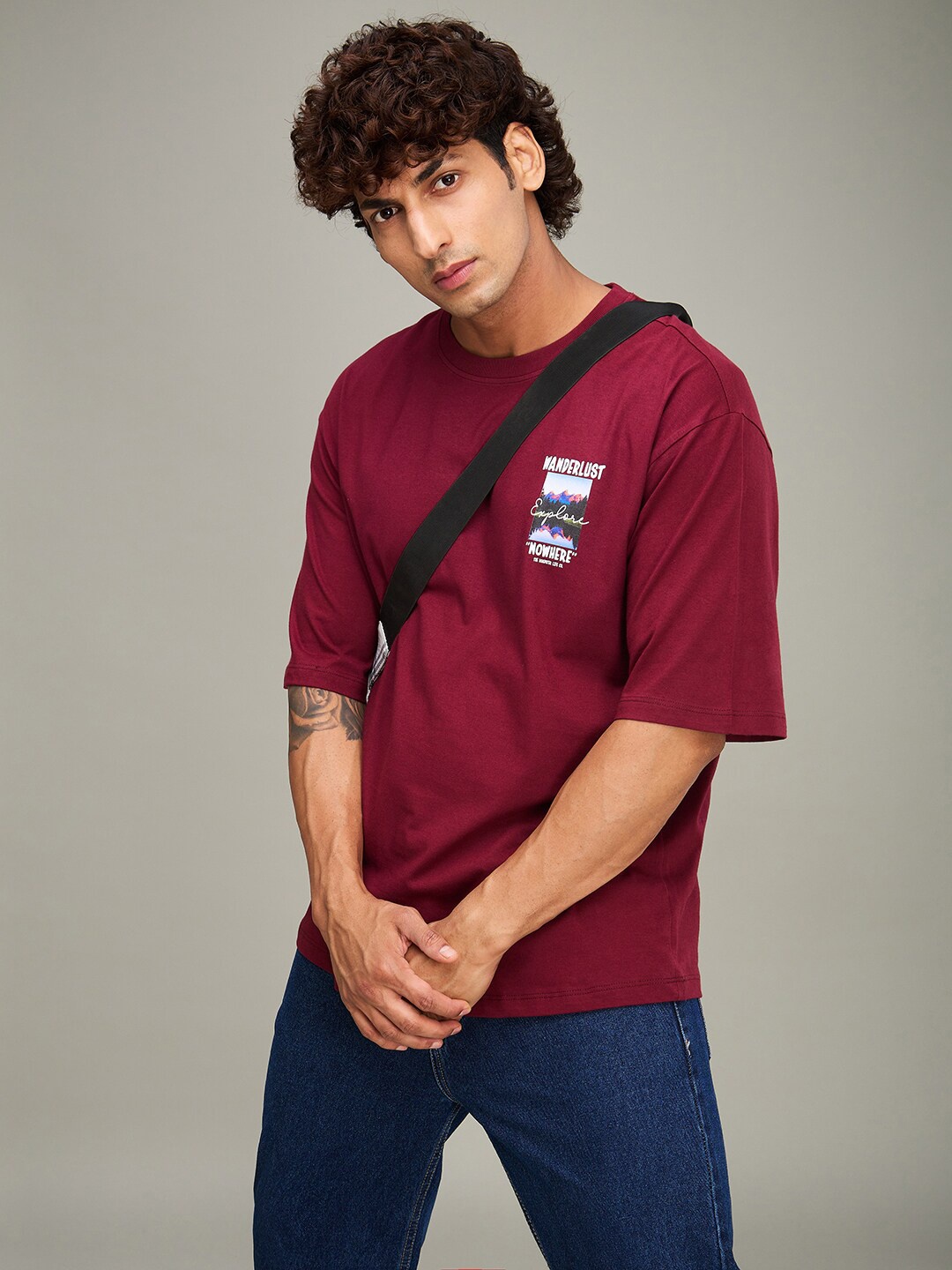 

The Roadster Lifestyle Co Printed Round Neck Oversized T-shirt, Maroon