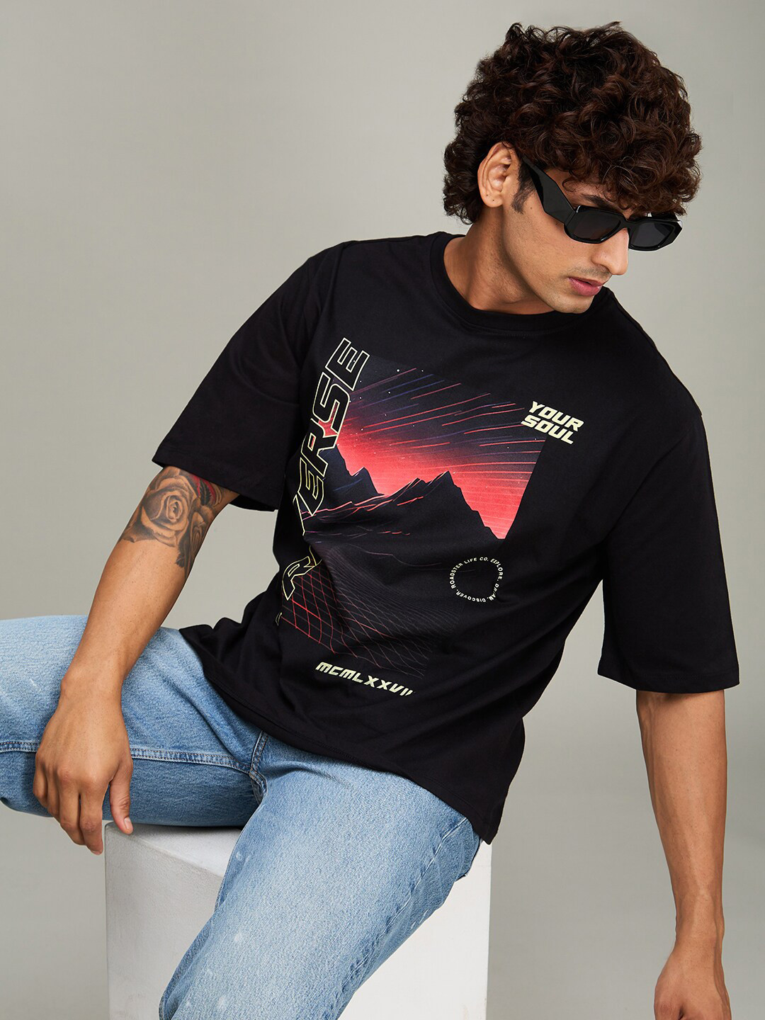 

The Roadster Lifestyle Co Printed Round Neck Oversized T-shirt, Black