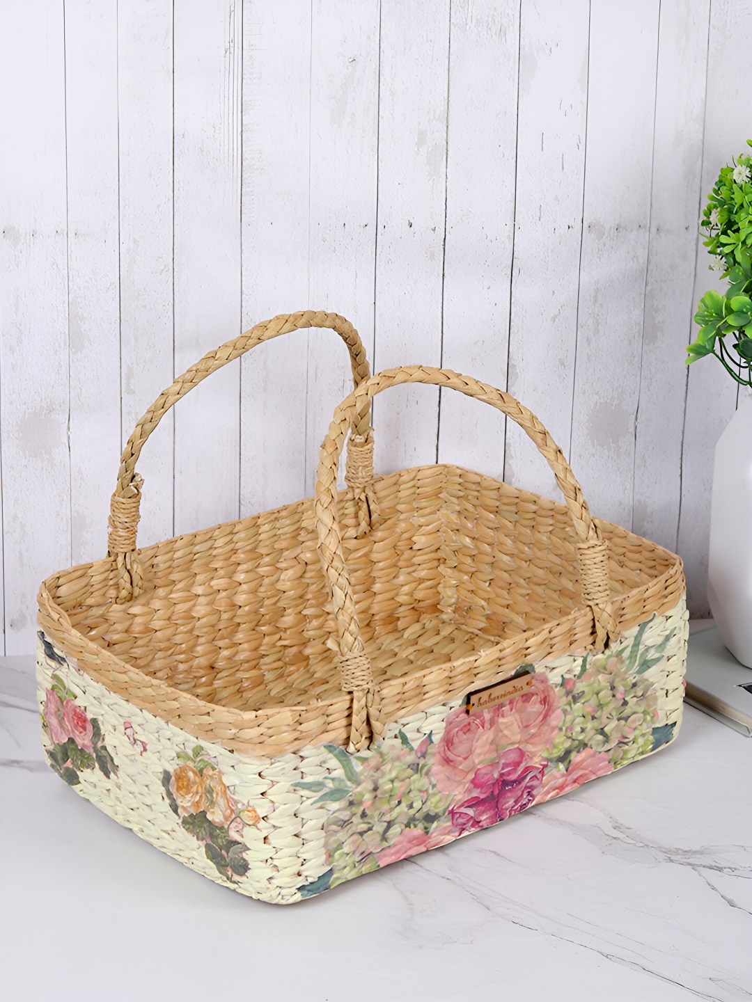 

HABERE INDIA Beige & Pink Printed Seagrass Fruits Basket