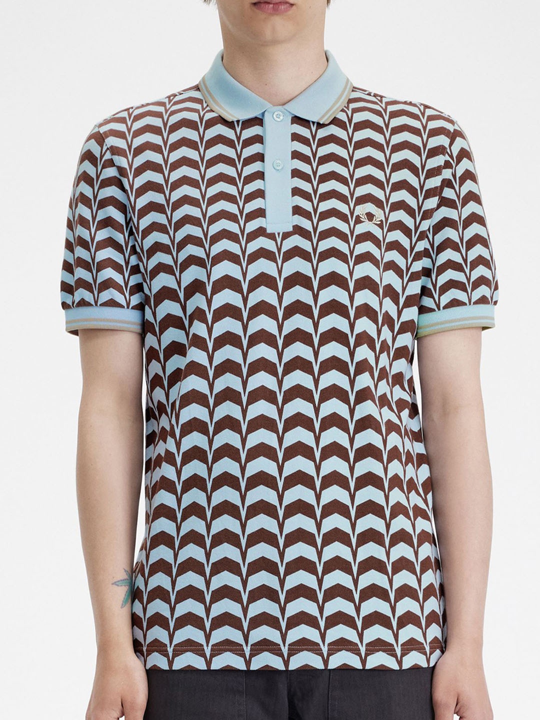 

Fred Perry Abstract Printed Polo Collar Short Sleeves Pockets Casual T-shirt, Grey