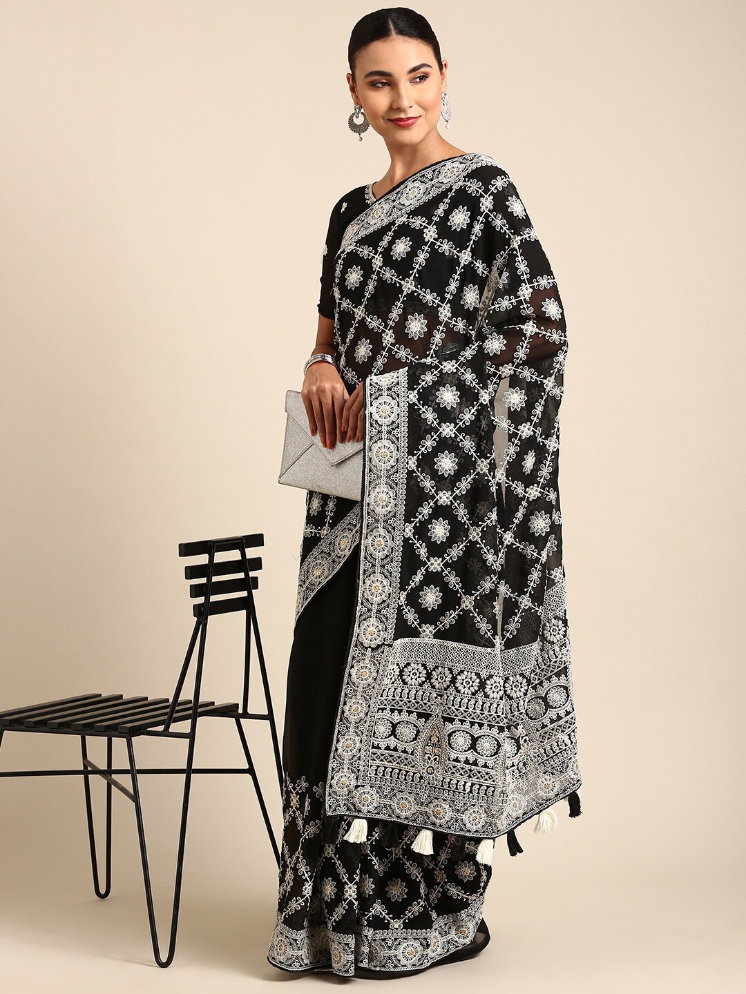 

Sunasi Floral Chikankari Pure Georgette Saree, Black