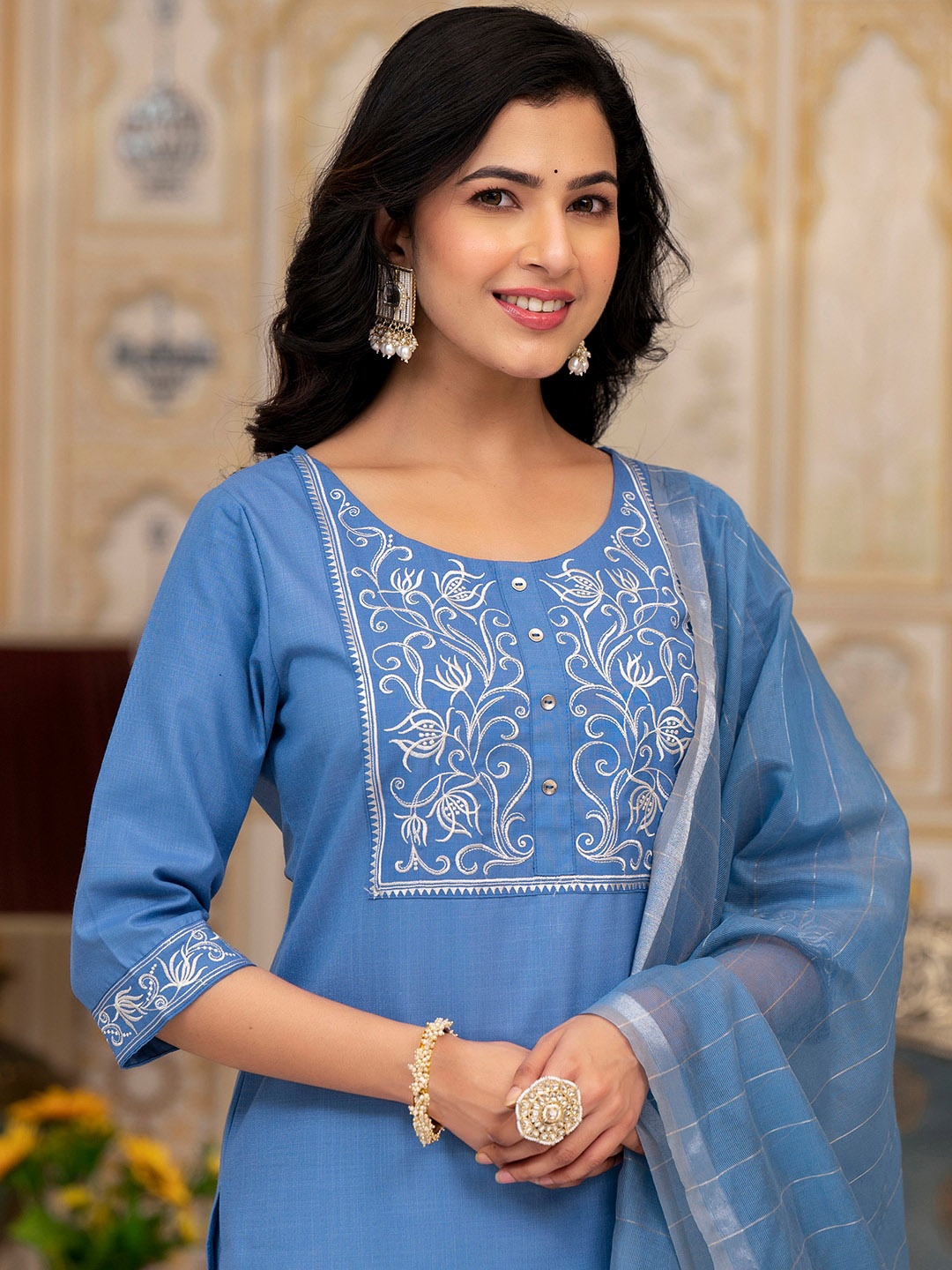 

Vishudh Floral Embroidered Round Neck Thread Work Straight Kurta with Palazzos & Dupatta, Blue