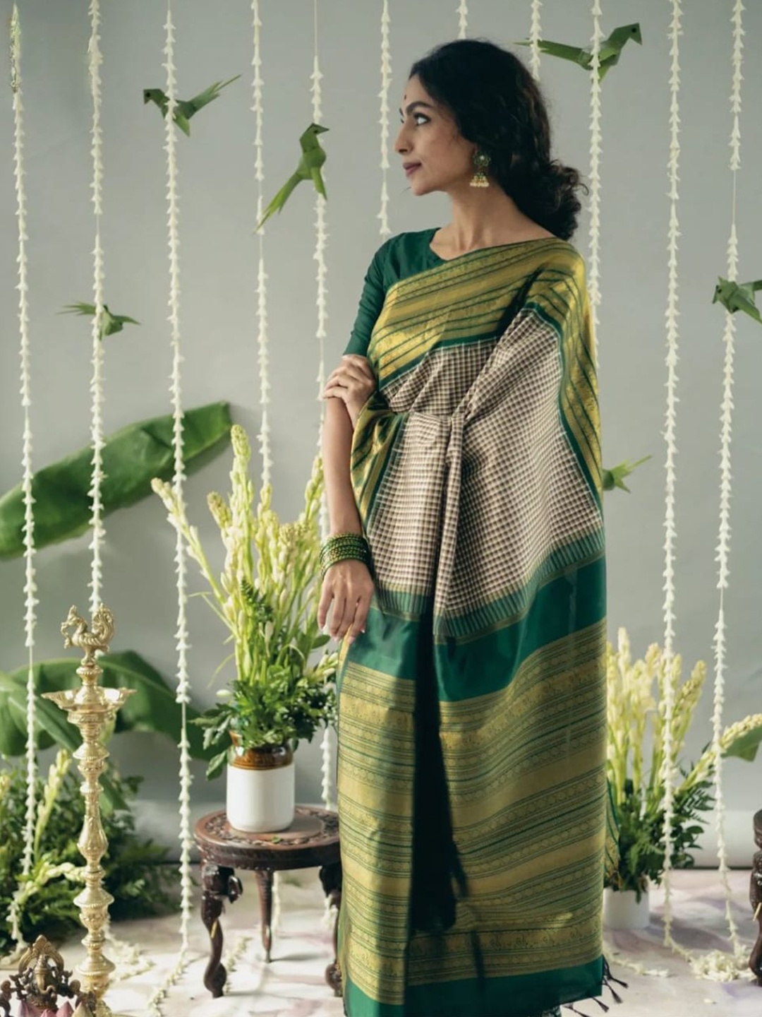 

Mitera Checked Zari Saree, Green