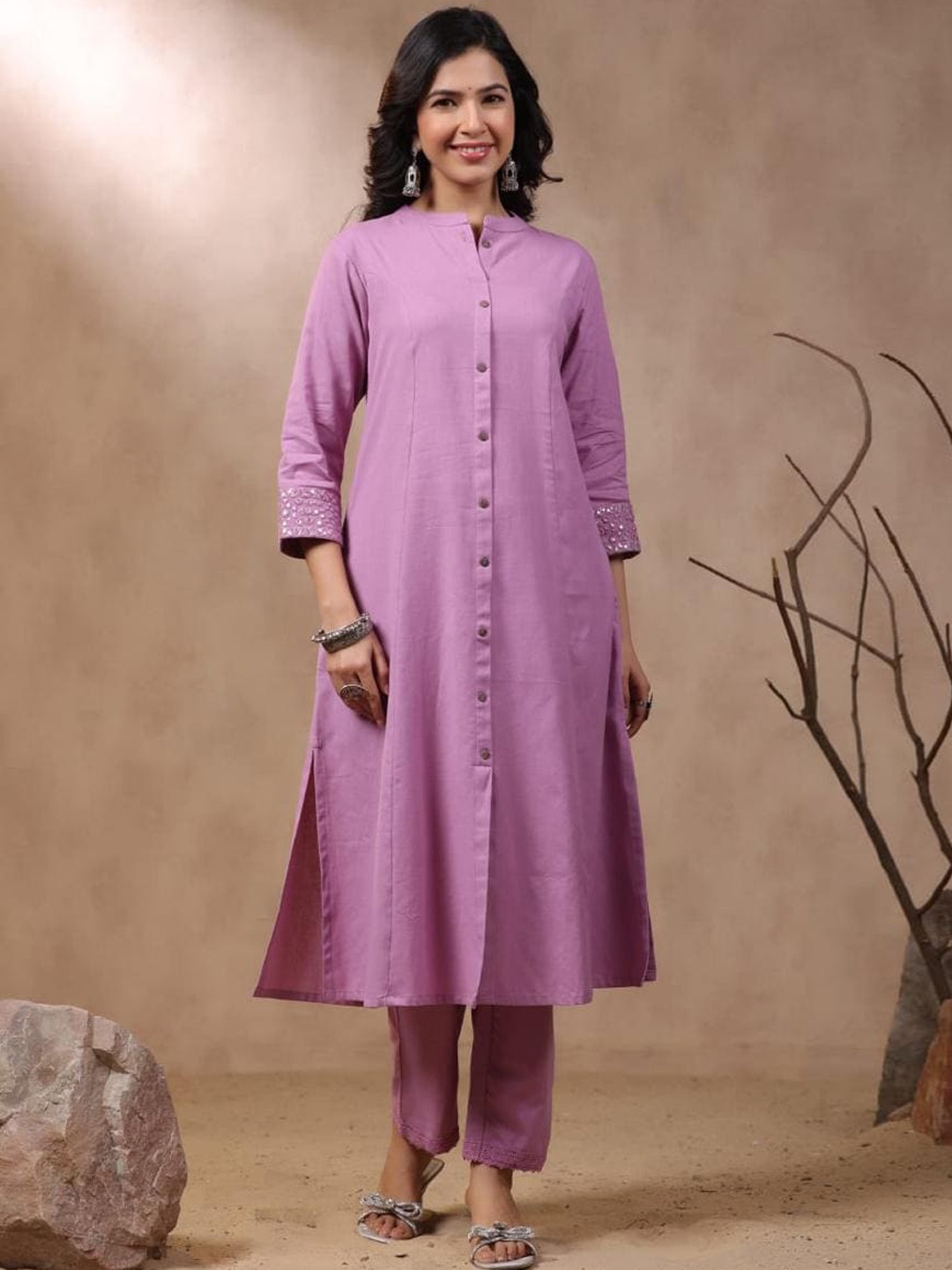 

INDYES Panelled Mirror Work Pure Cotton Straight Kurta with Trousers, Lavender