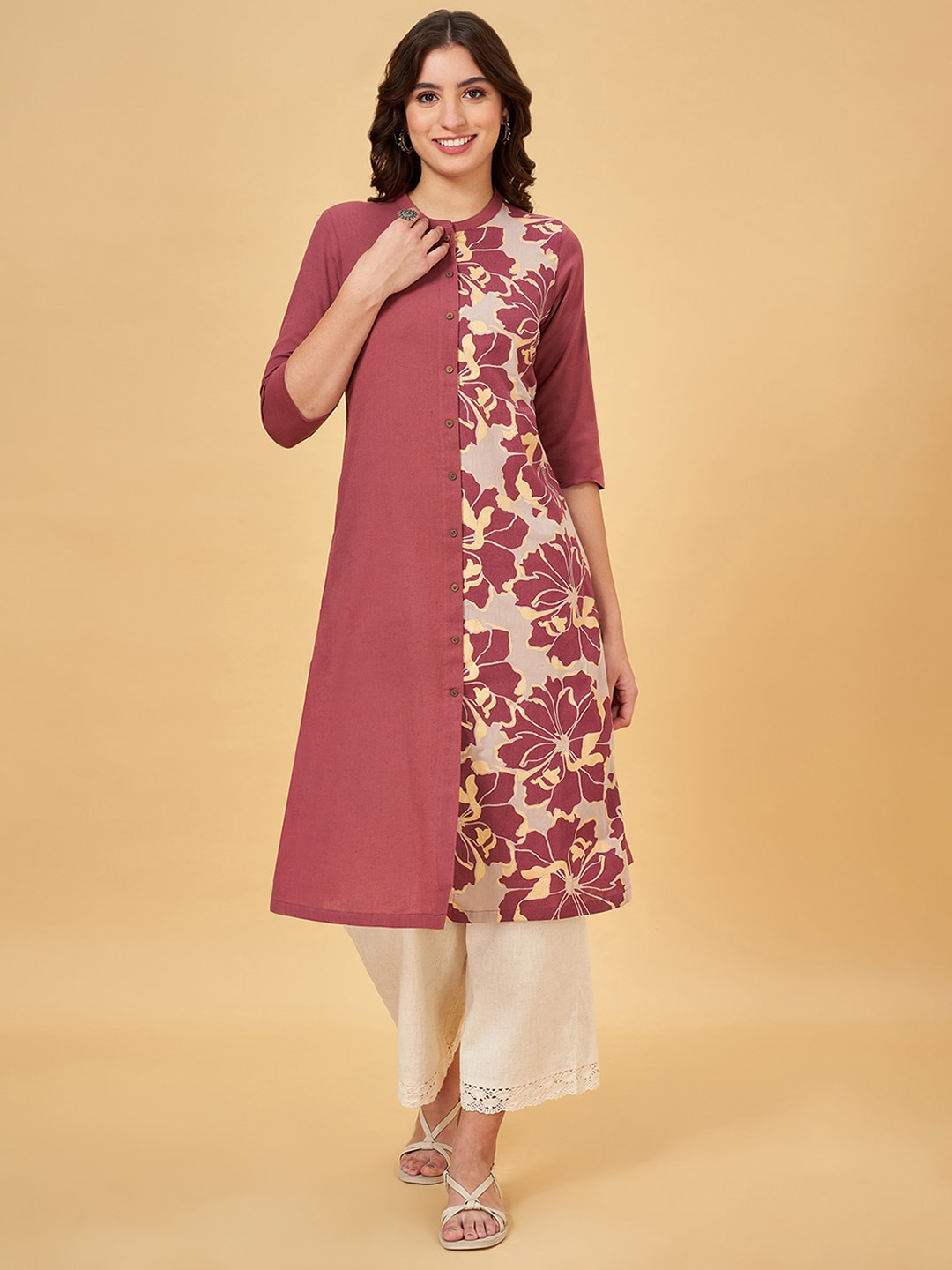 

RANGMANCH BY PANTALOONS Ethnic Motifs Printed Flared Cotton A-Line Kurta, Red