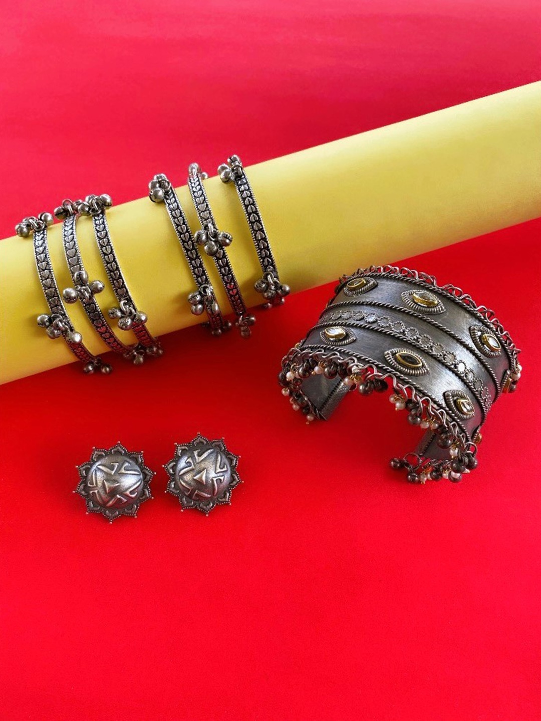 

ATIBELLE German Silver Silver-Plated Kundan-Studded Ghungroo Detail Jewellery Set