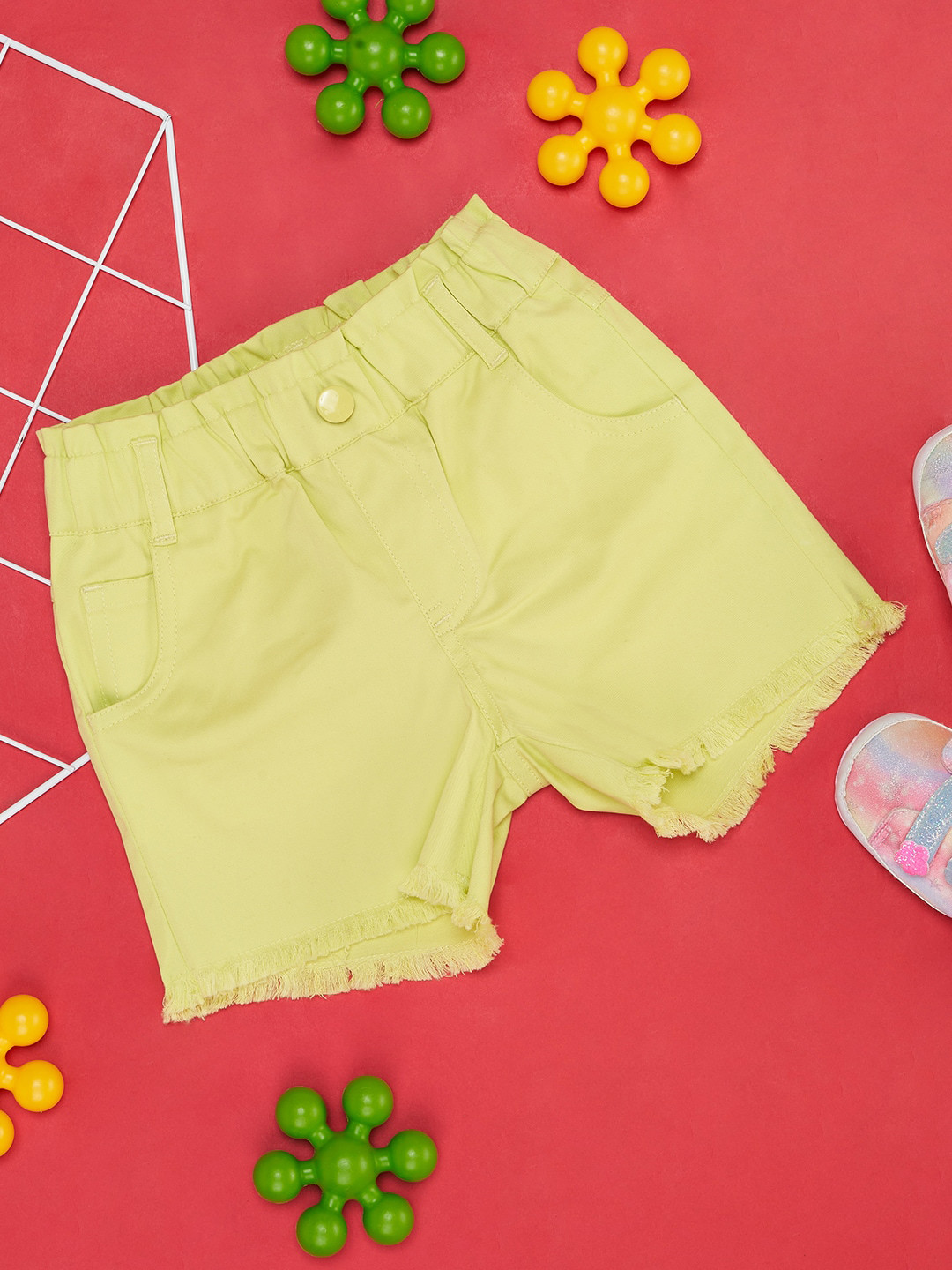 

Pantaloons Junior Girls Mid-Rise Cotton Regular Shorts, Green