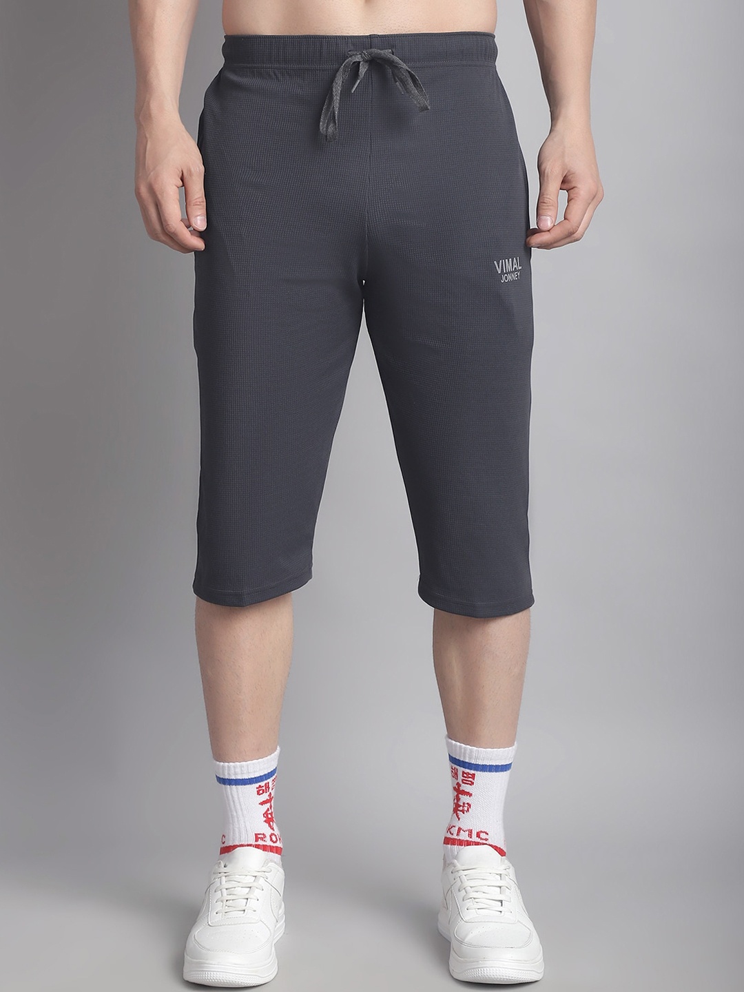 

MACK JONNEY Men Mid-Rise Sports Shorts, Grey