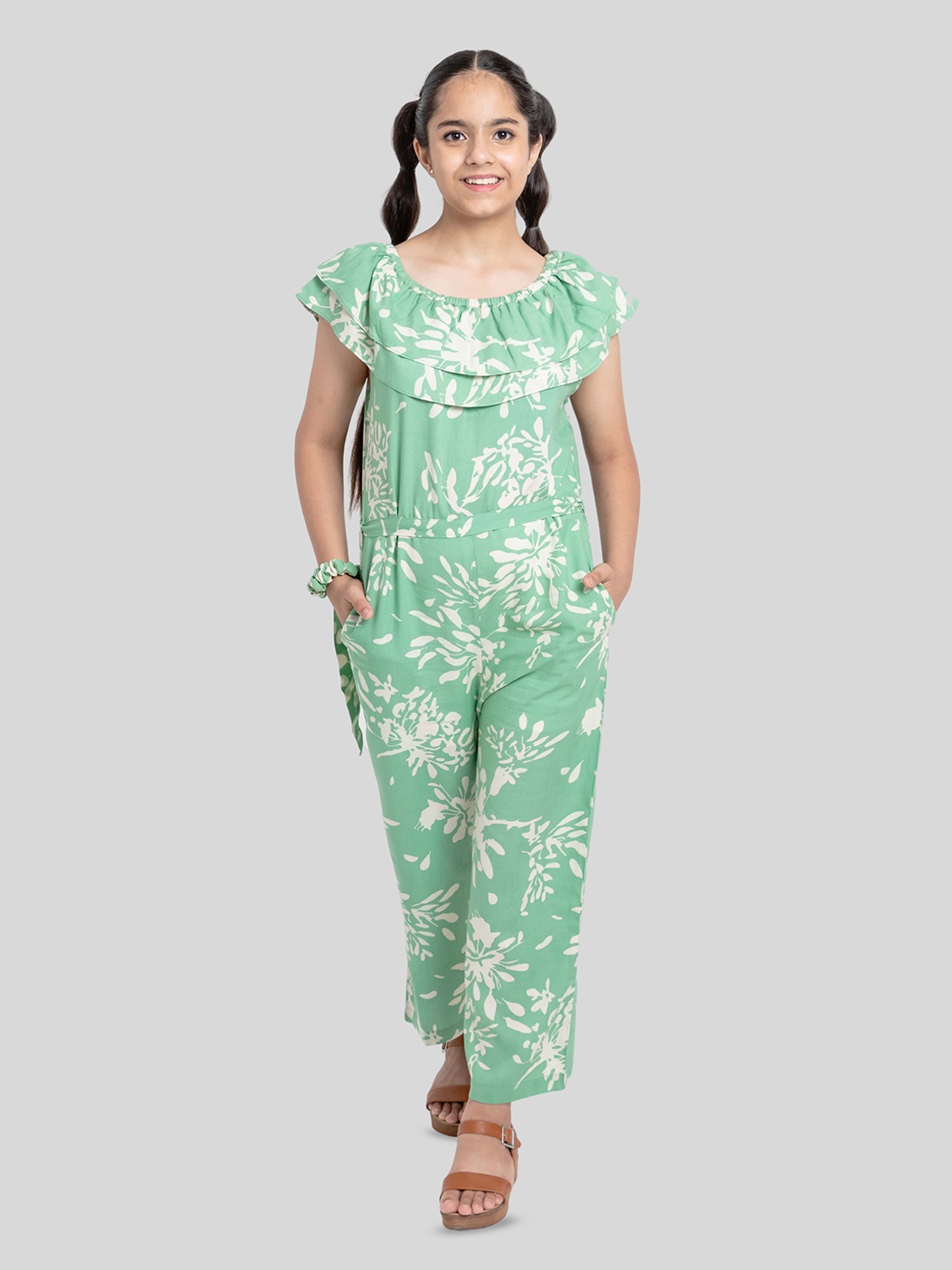 

TWEENY MINI Girls Floral Printed Basic Jumpsuit, Green