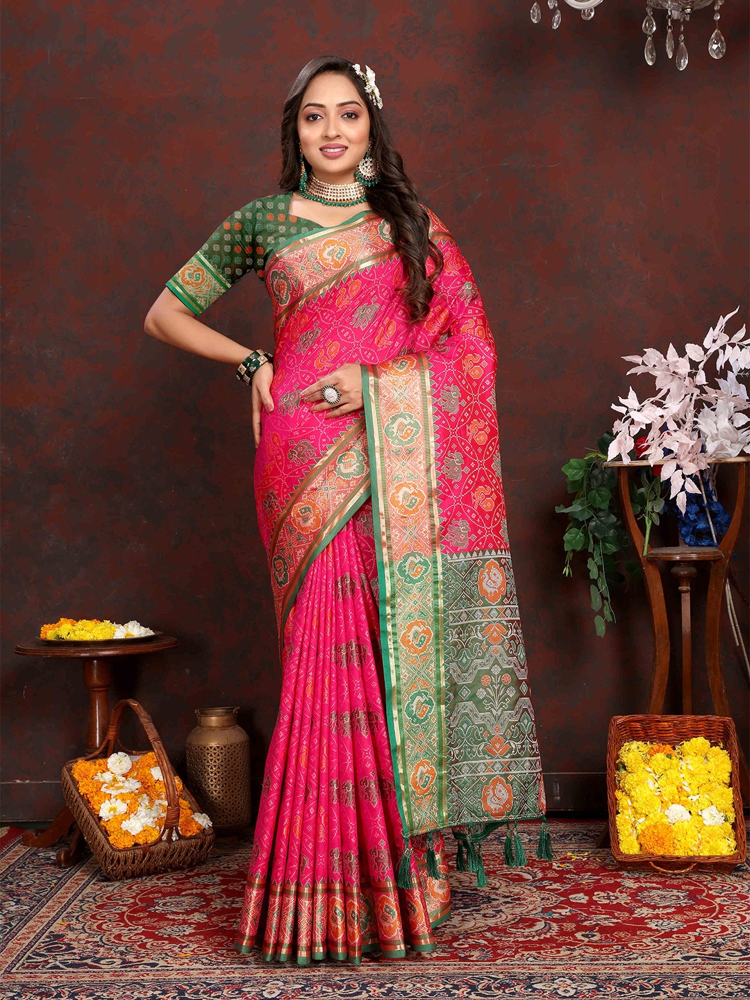 

ZILVIRA Ethnic Motifs Woven Design Zari Patola Saree, Pink
