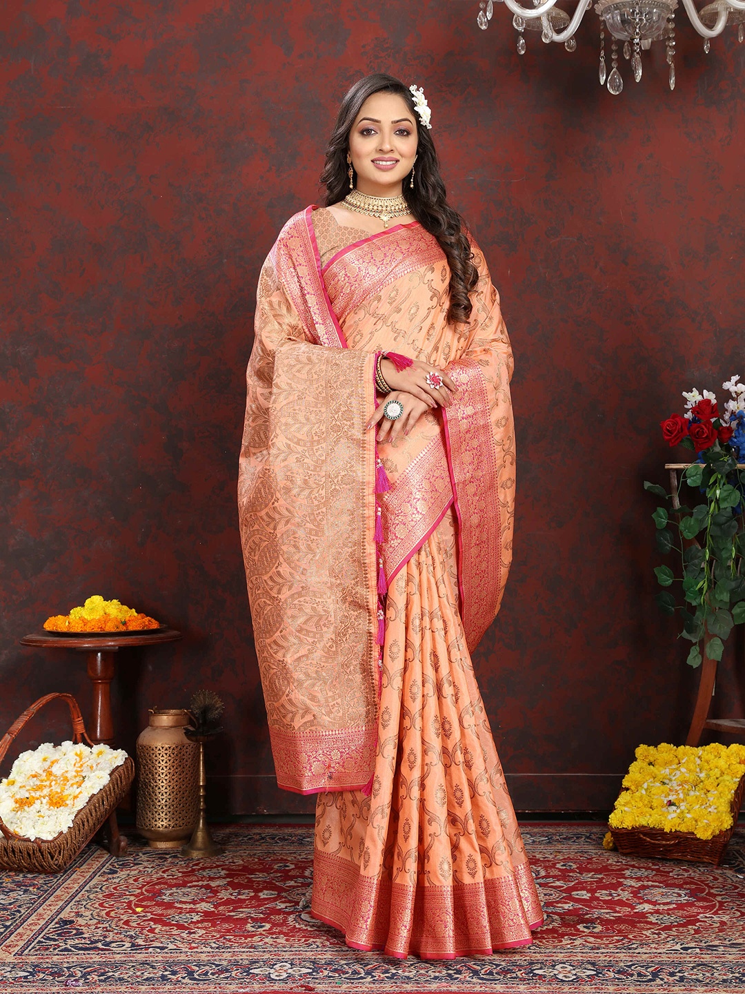 

ZILVIRA Woven Design Zari Banarasi Saree, Peach