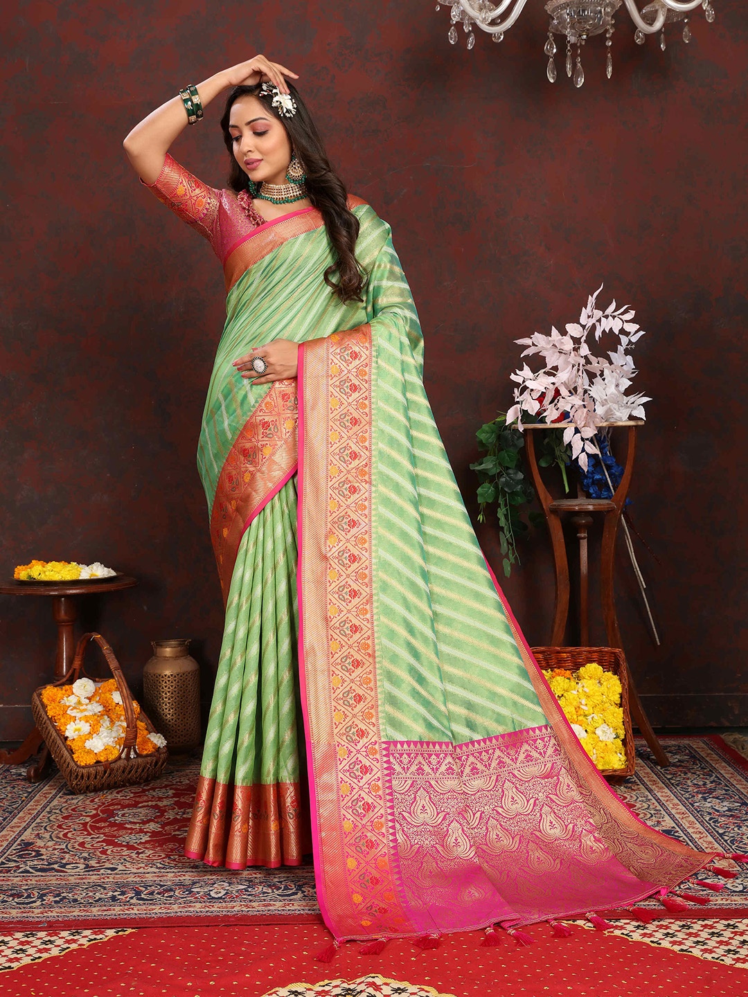 

ZILVIRA Leheriya Zari Organza Leheriya Saree, Green