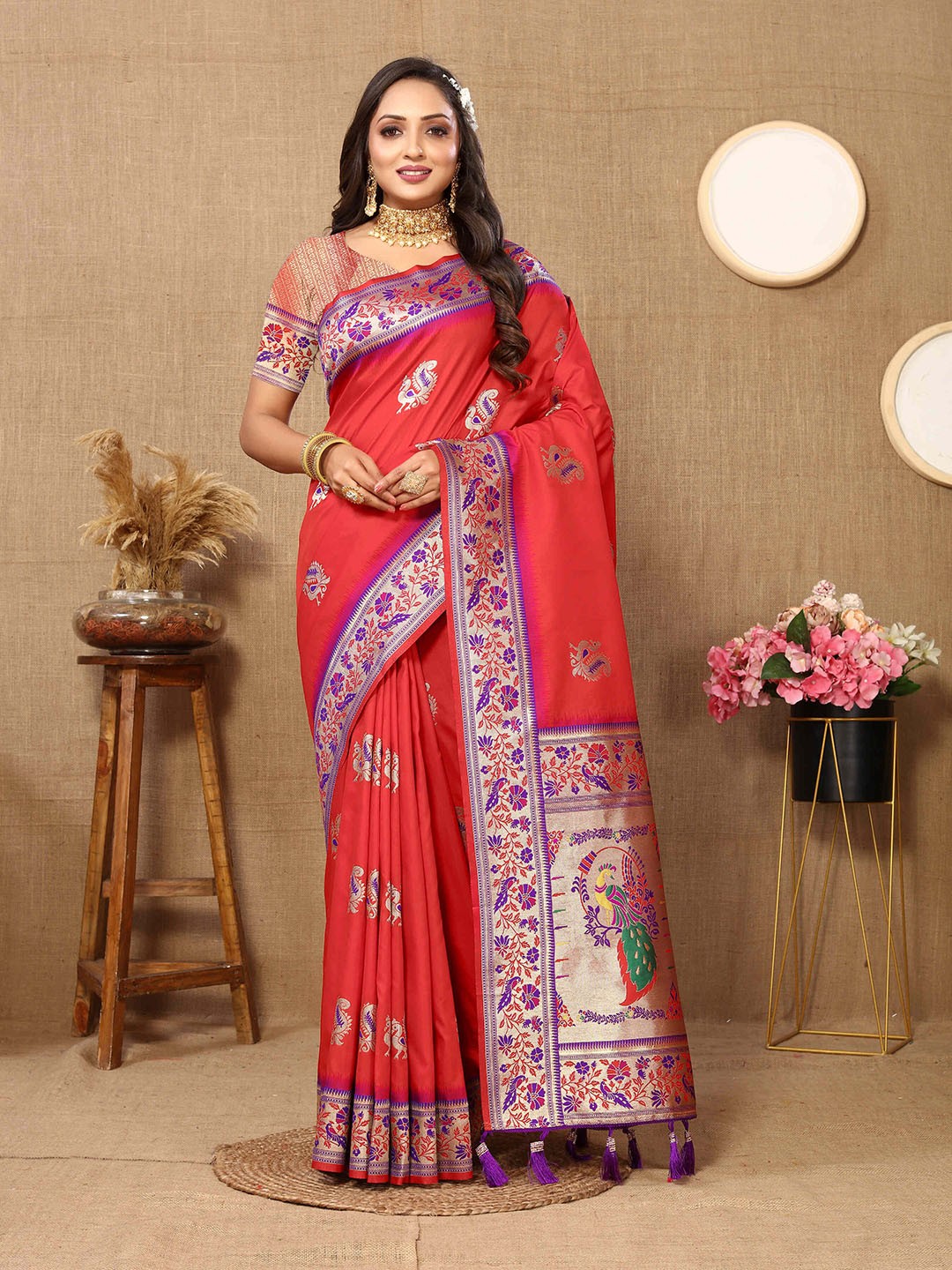 

ZILVIRA Woven Design Zari Pure Silk Paithani Saree, Red
