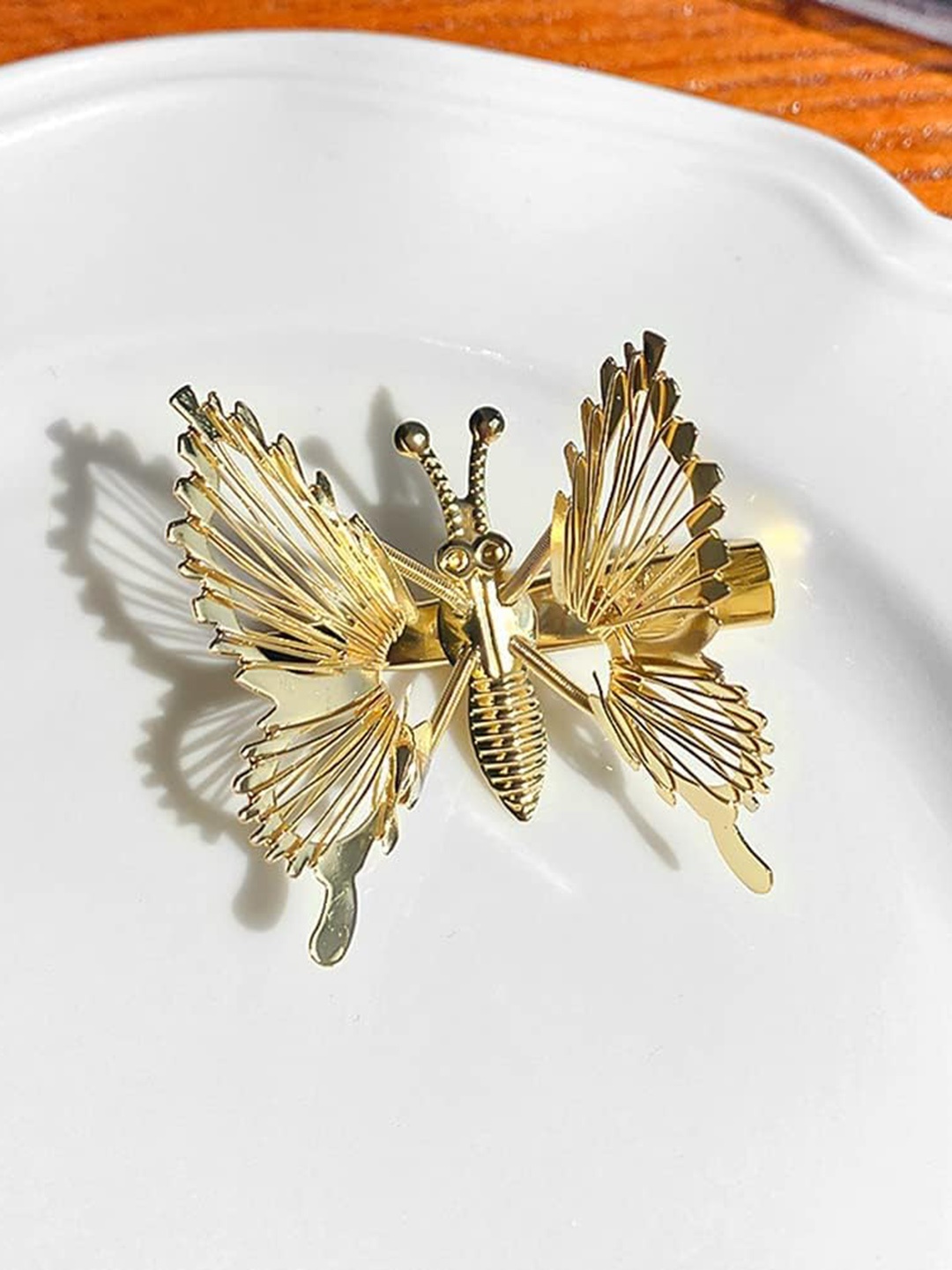 

CHRONEX 3-Pcs Butterfly Hair Clips, Gold