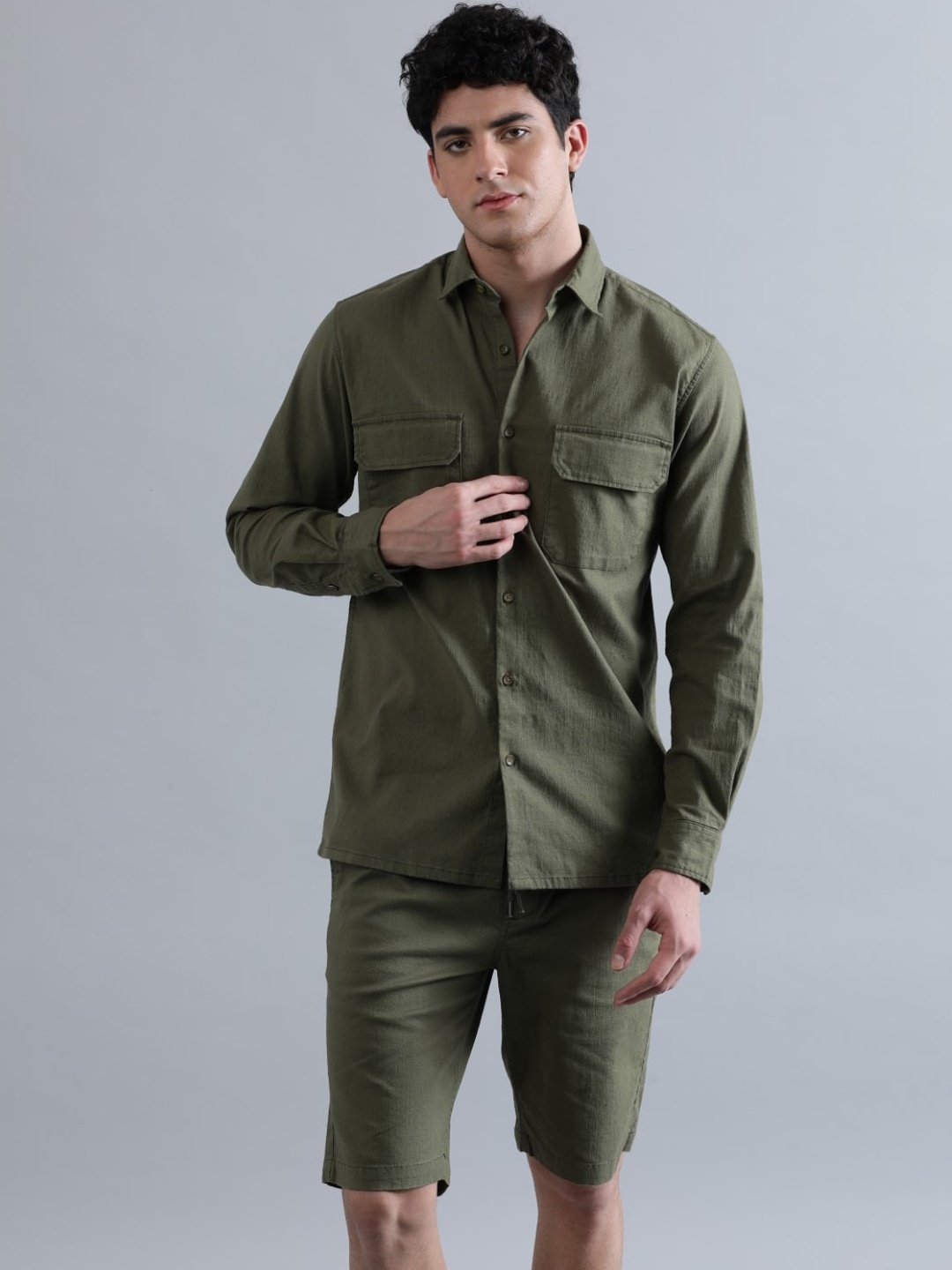 

IVOC Men Long Sleeves Pure Cotton Shacket & Shorts Co-Ord Set, Green