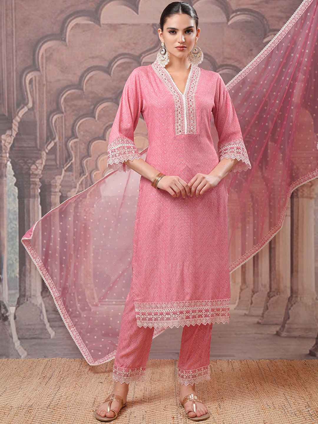 

Vishudh Embroidered Regular Kurta with Trouser & Dupatta, Pink