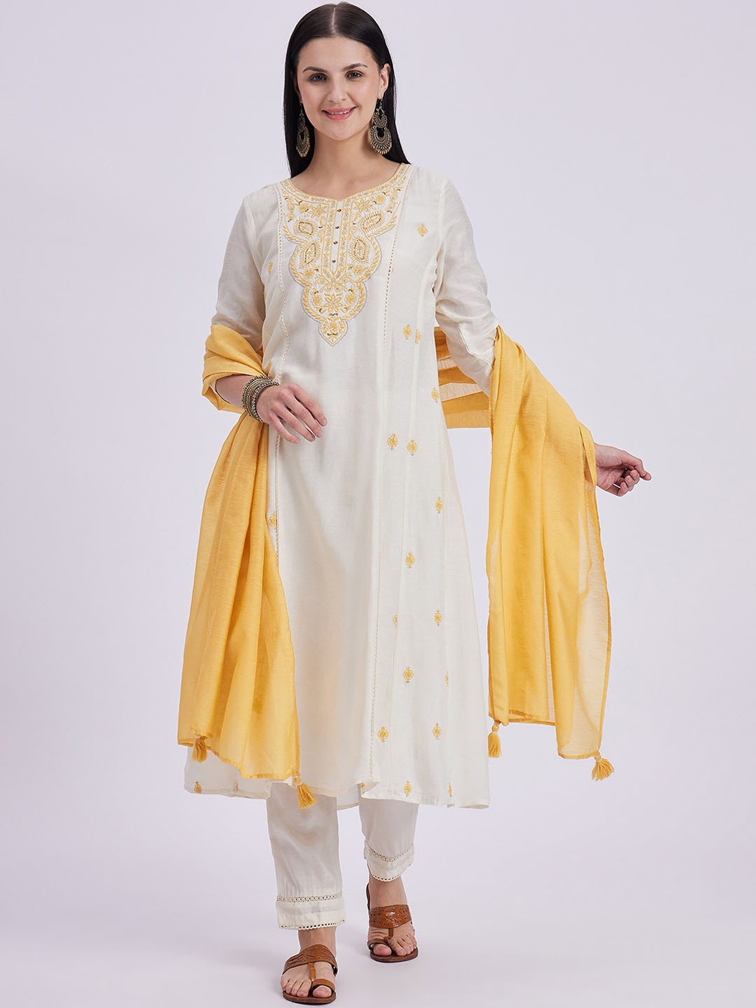 

Knitstudio Floral Embroidered Regular Thread Work A Line Kurta With Trousers & Dupatta, Cream