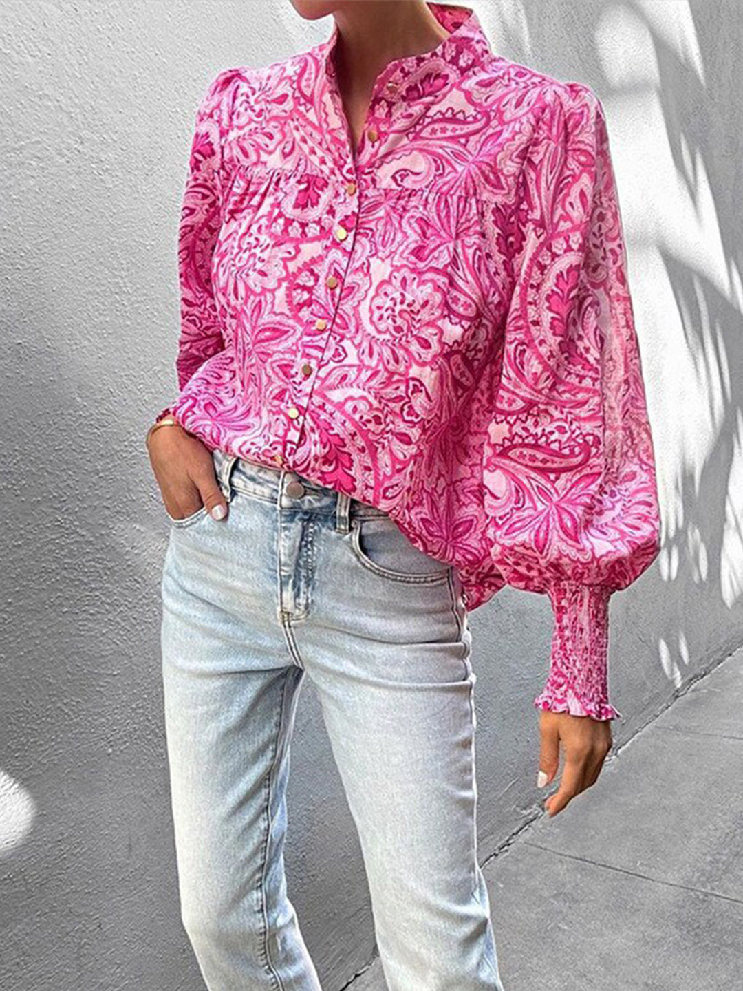 

StyleCast x Revolte Fuchsia Floral Printed Casual Regular Fit Shirt