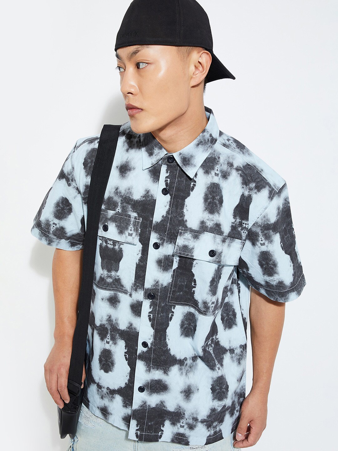 

max URB_N Men Oversized Tie & Dye Flap Pocket Shirt, Blue