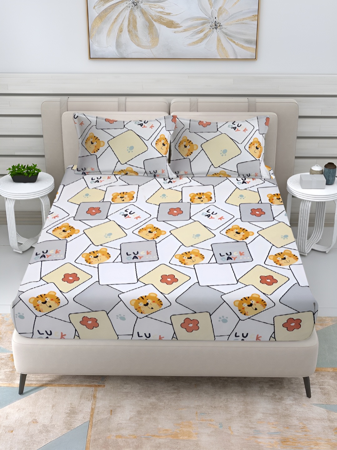 

FABINALIV White & Grey Cartoon Print 300 TC Fitted King Bedsheet & 2 Pillow Covers