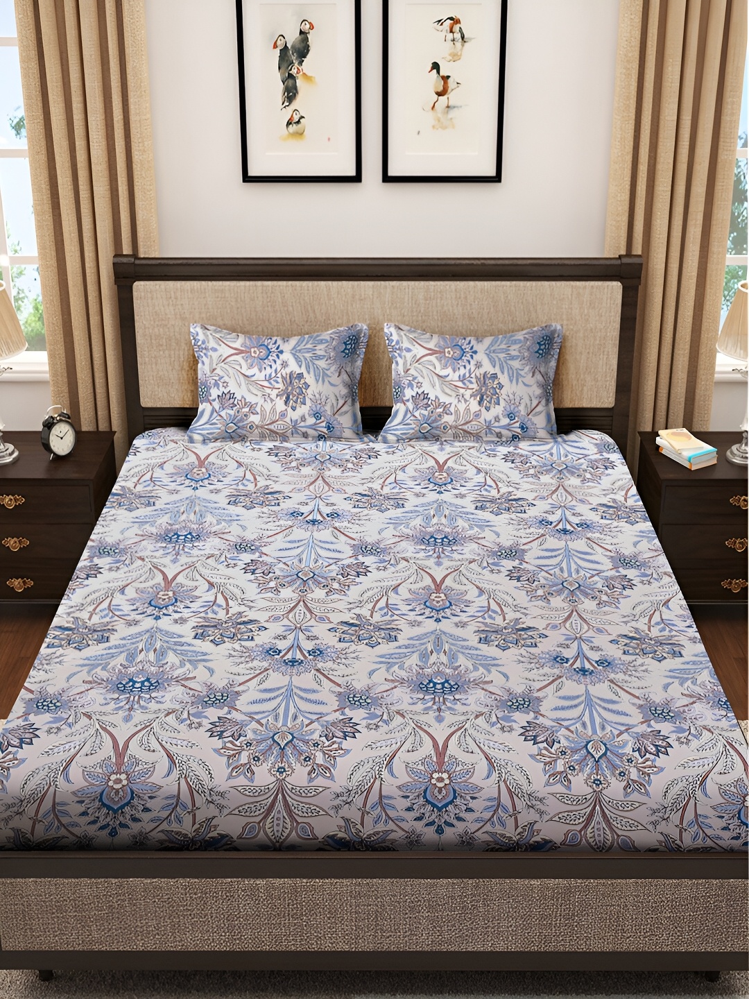 

FABINALIV Blue & White Floral Print 300 TC Fitted King Bedsheet & 2 Pillow Covers