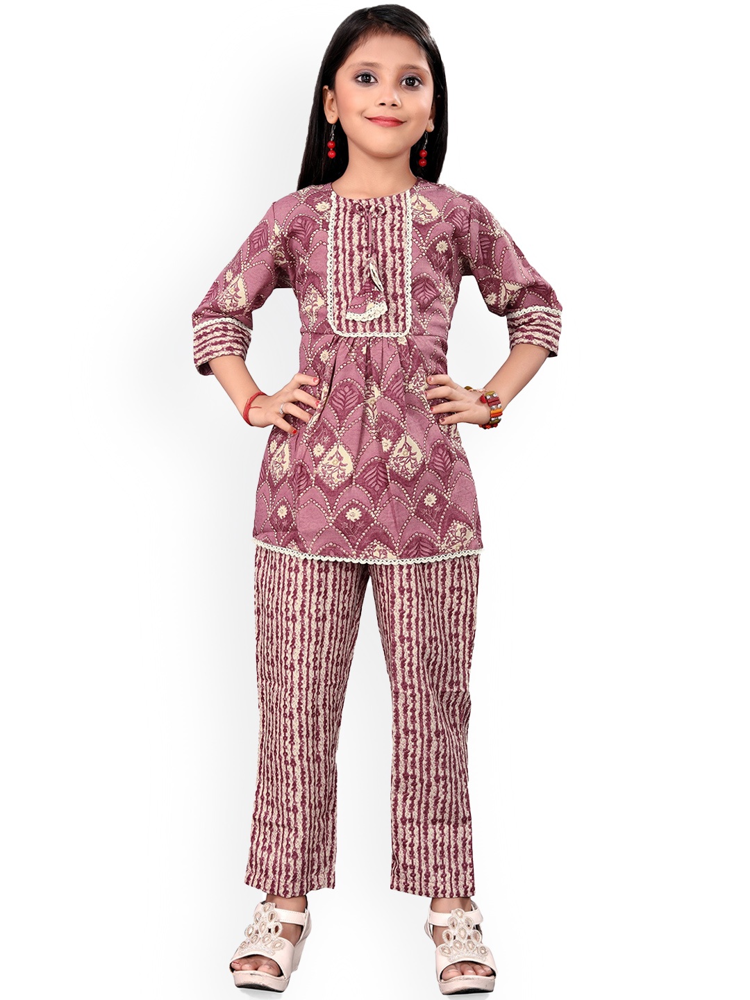 

BAESD Girls Floral Printed Round Neck A-line Kurti with Trousers, Purple
