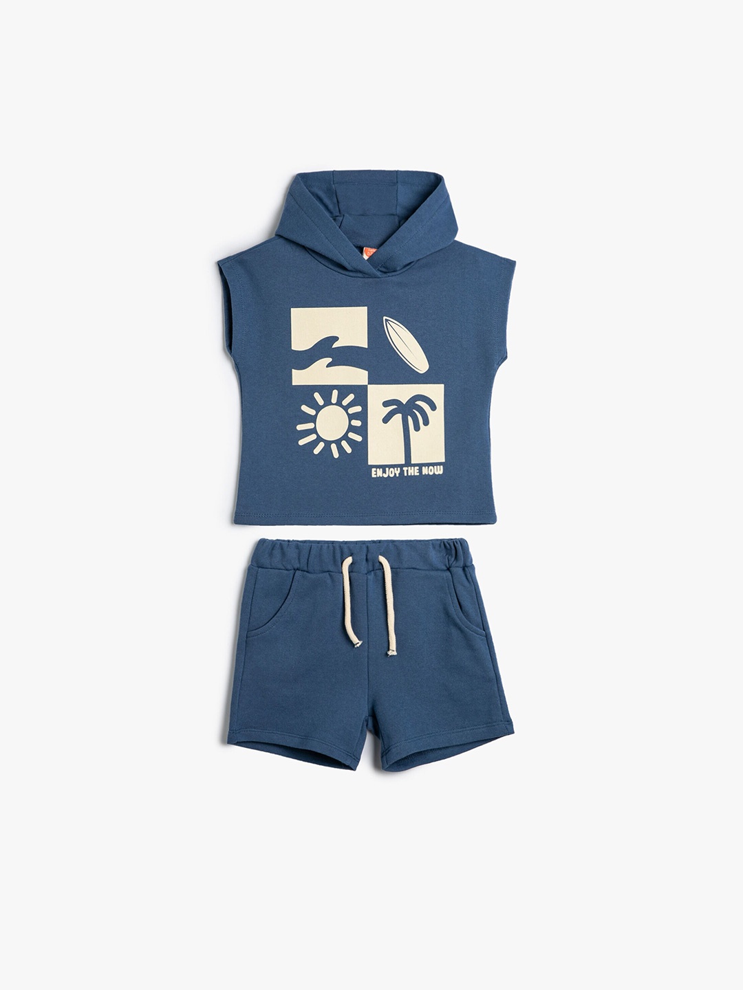 

Koton Boys Printed Hooded T-shirt with Shorts, Blue