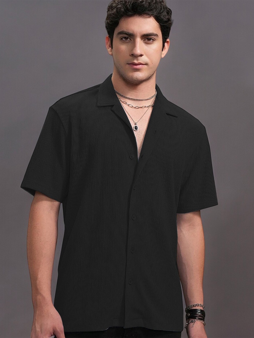 

CLAFOUTIS Spread Collar Relaxed Fit Shirt, Black