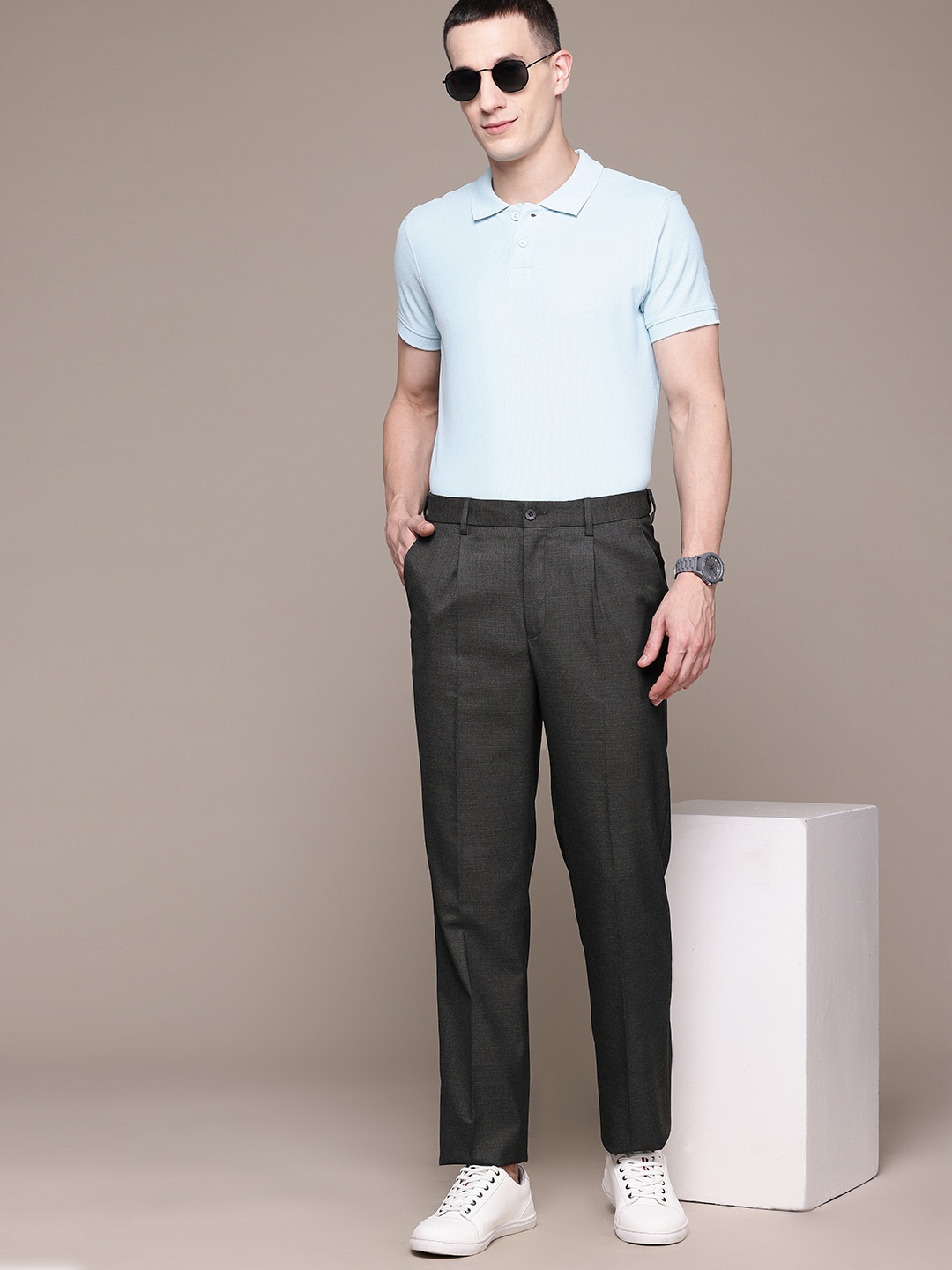 

Nautica Men Flex Waistband Pleated Chinos, Charcoal