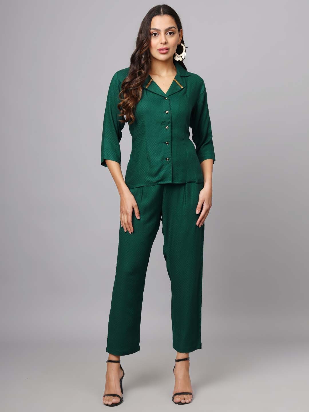 

VINISHAA KLOTHING Shirt Collar Shirt With Trouser, Green