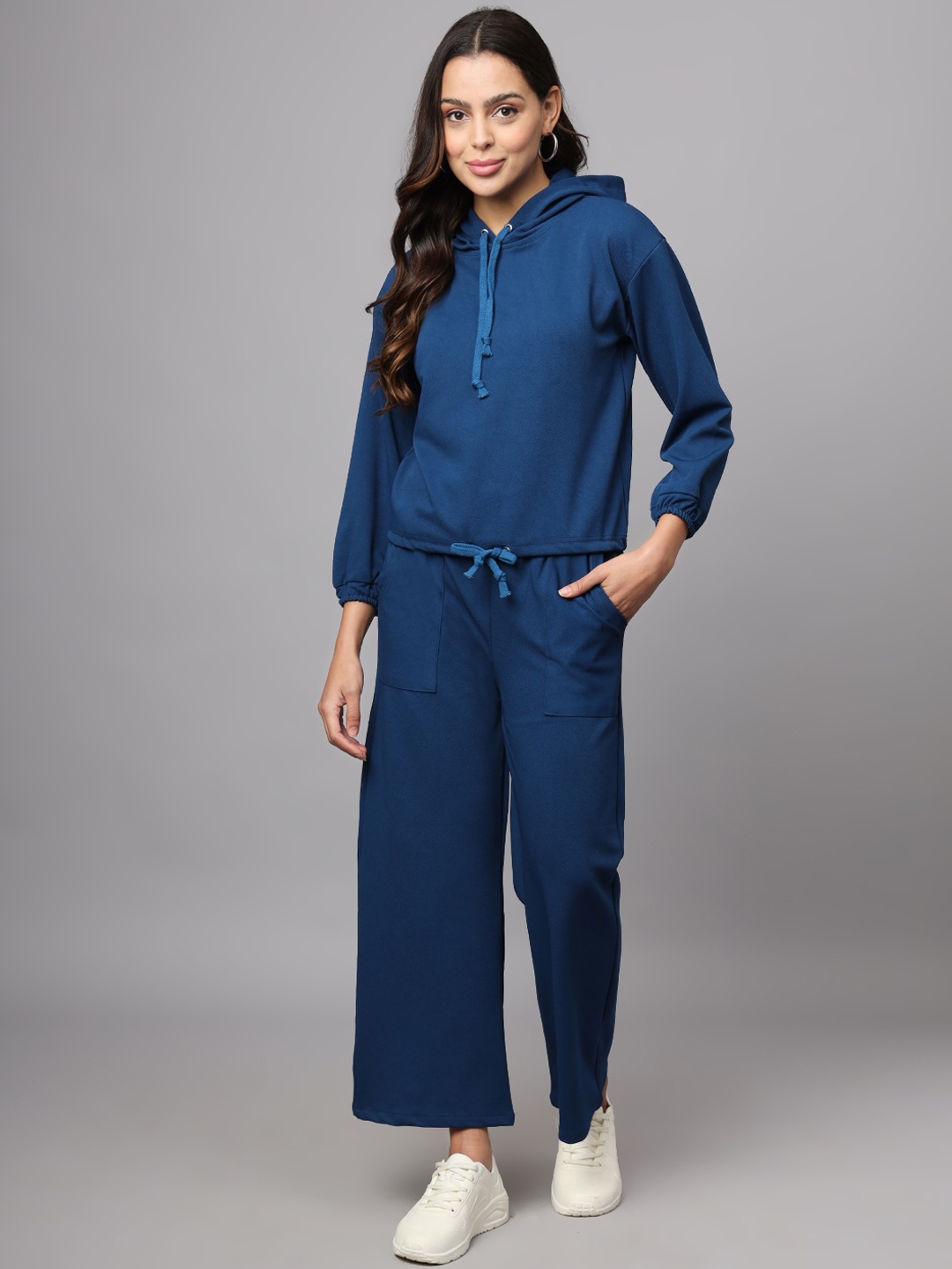 

VINISHAA KLOTHING Hoodie Sweatshirt With Trousers Co-Ords, Teal