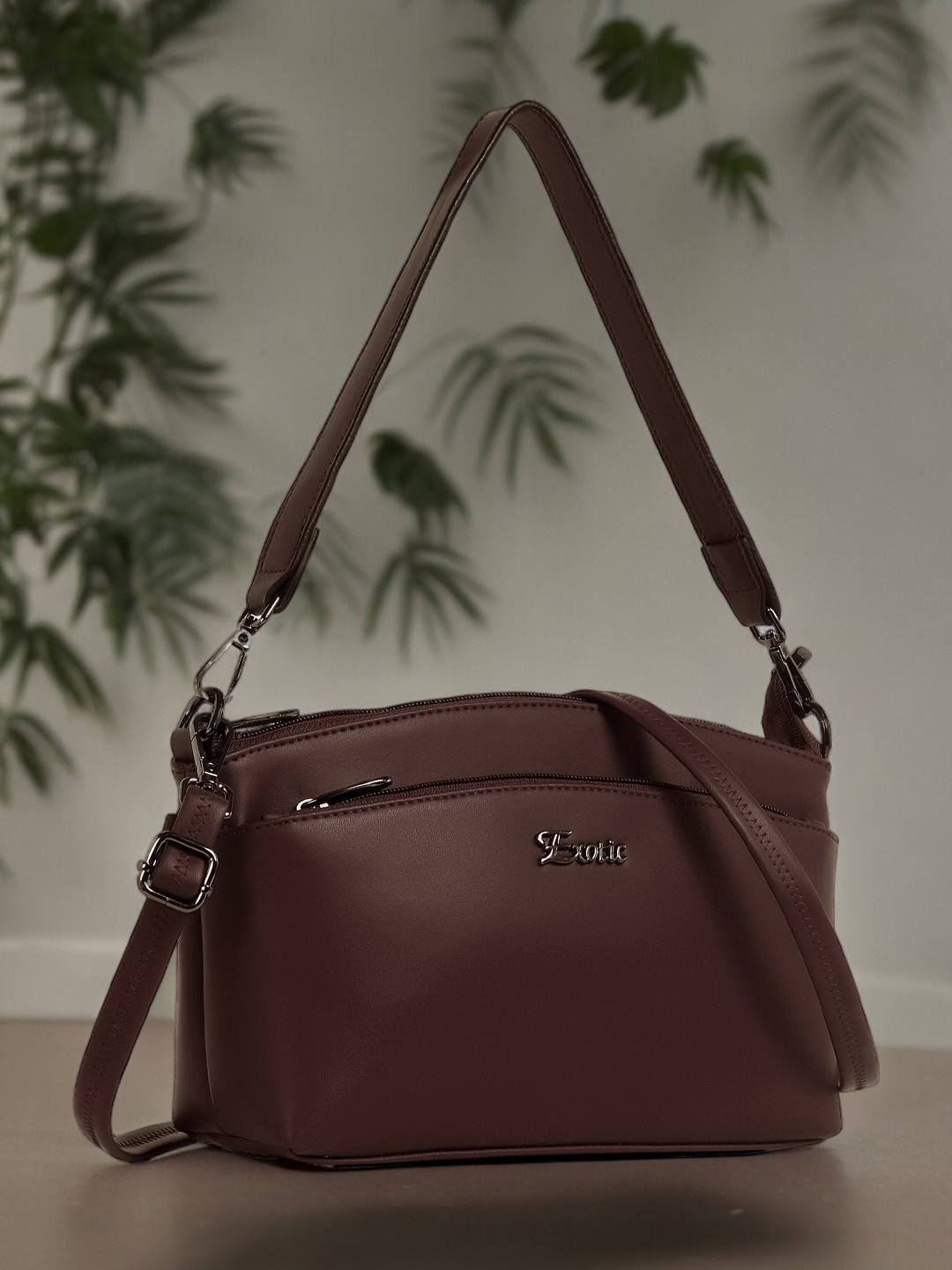 

Exotic Structured Sling Bag, Brown