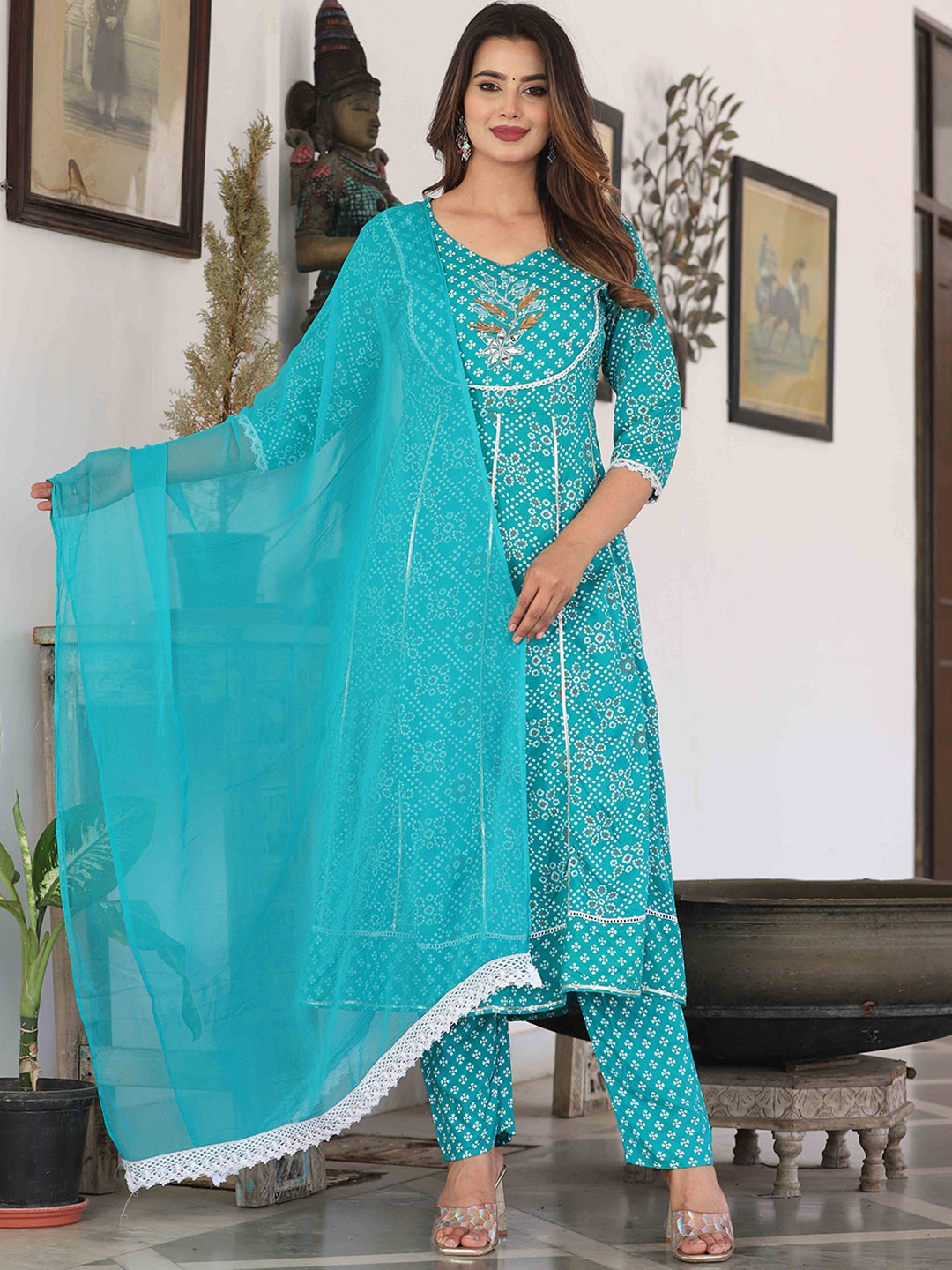 

SINGNI Women Ethnic Motifs Embroidered Regular Kurta with Trousers & Dupatta, Blue