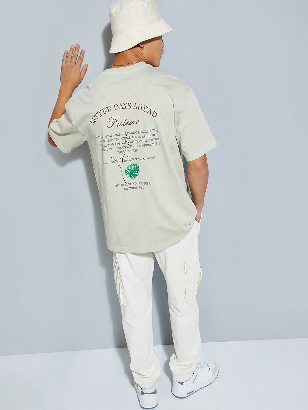 

max URB_N Men Back Printed Oversized T-shirt, Grey