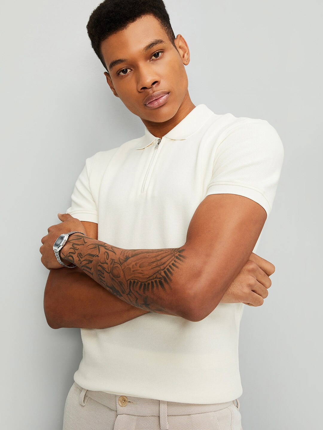 

max Textured Polo Collar Casual T-shirt, Off white