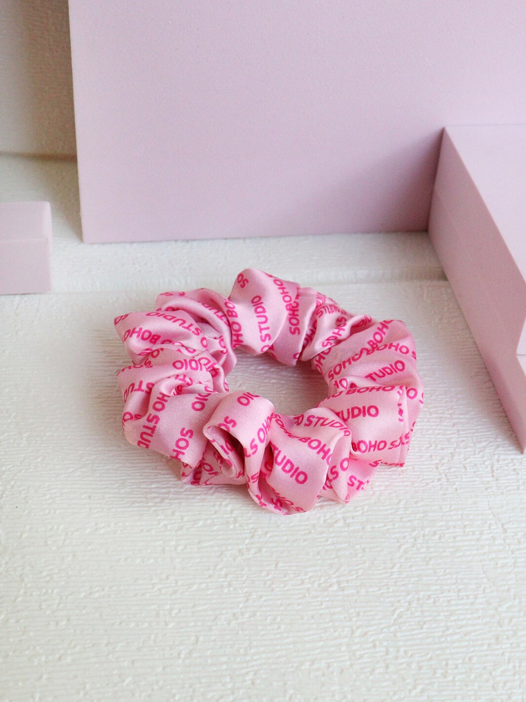 

Soho Boho Studio Ponytail Holder With Spiral Hair Tie Inside, Pink