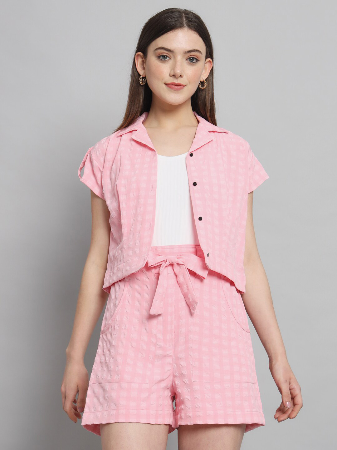 

RAER Self Design Shirt Collar Neck Shirt & Flared Shorts Co-Ords, Pink