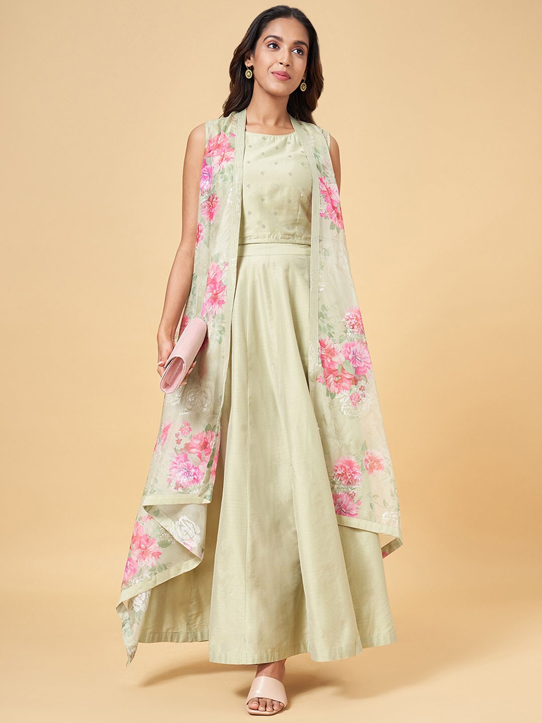 

RANGMANCH BY PANTALOONS Woven Design Ready to Wear Lehenga & Blouse With Shrug, Green