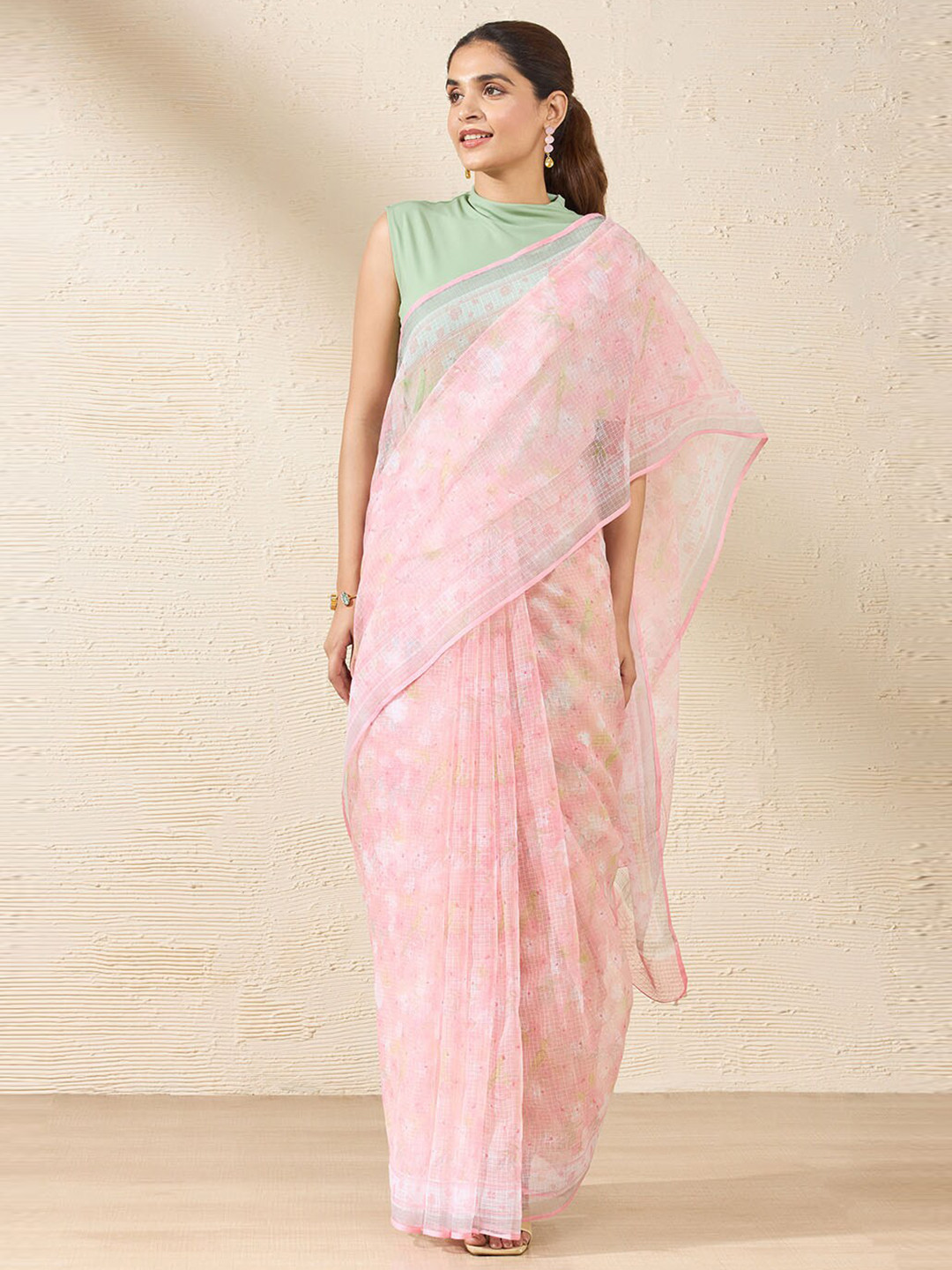 

Taneira Floral Printed Saree, Pink