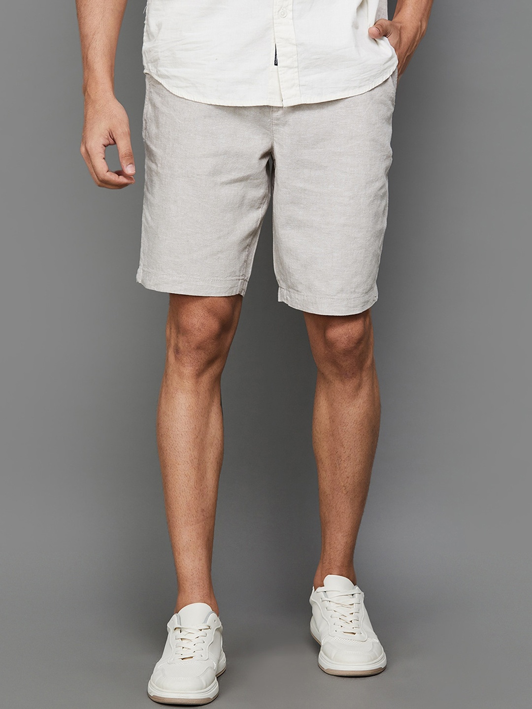 Fame Forever by Lifestyle Men Mid Rise Cotton & Linen Shorts, Khaki