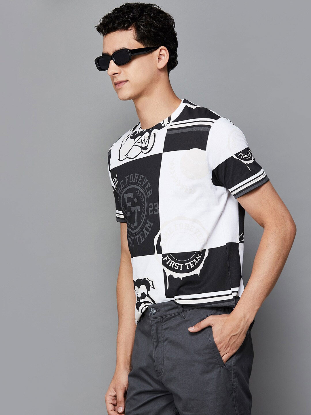 Fame Forever by Lifestyle Colourblocked Cotton T-shirt, Black