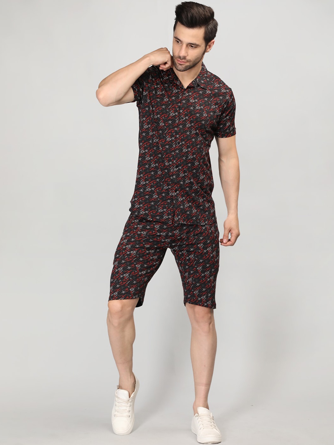 NEVA Printed T-Shirt & Shorts, Black