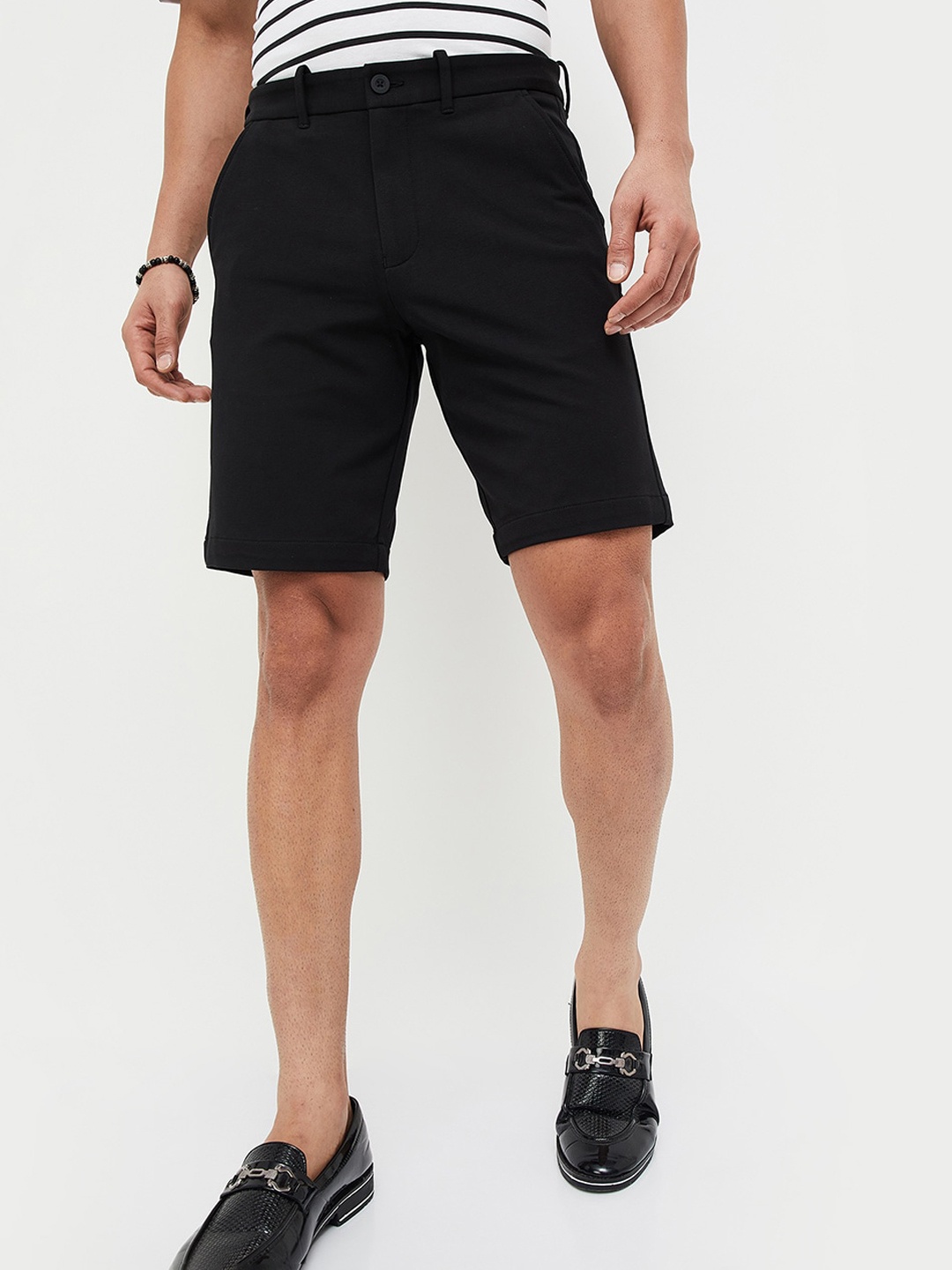 

CODE by Lifestyle Men Mid Rise Shorts, Black