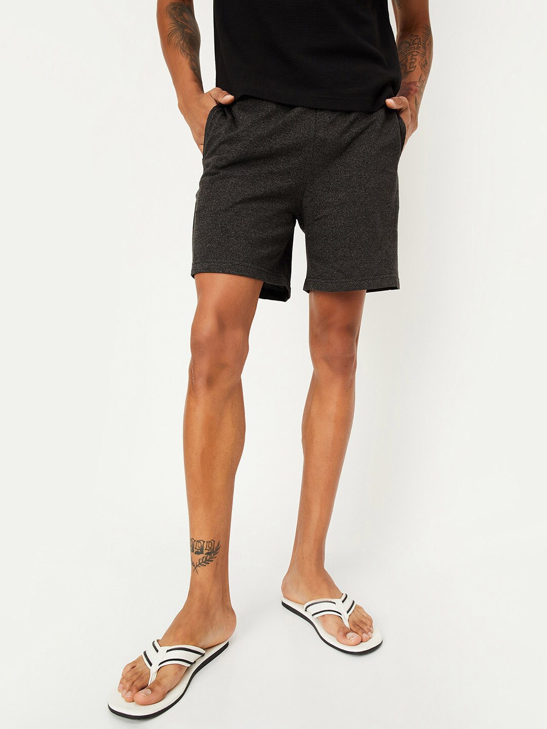 

max Men Mid-Rise Lounge Shorts, Black