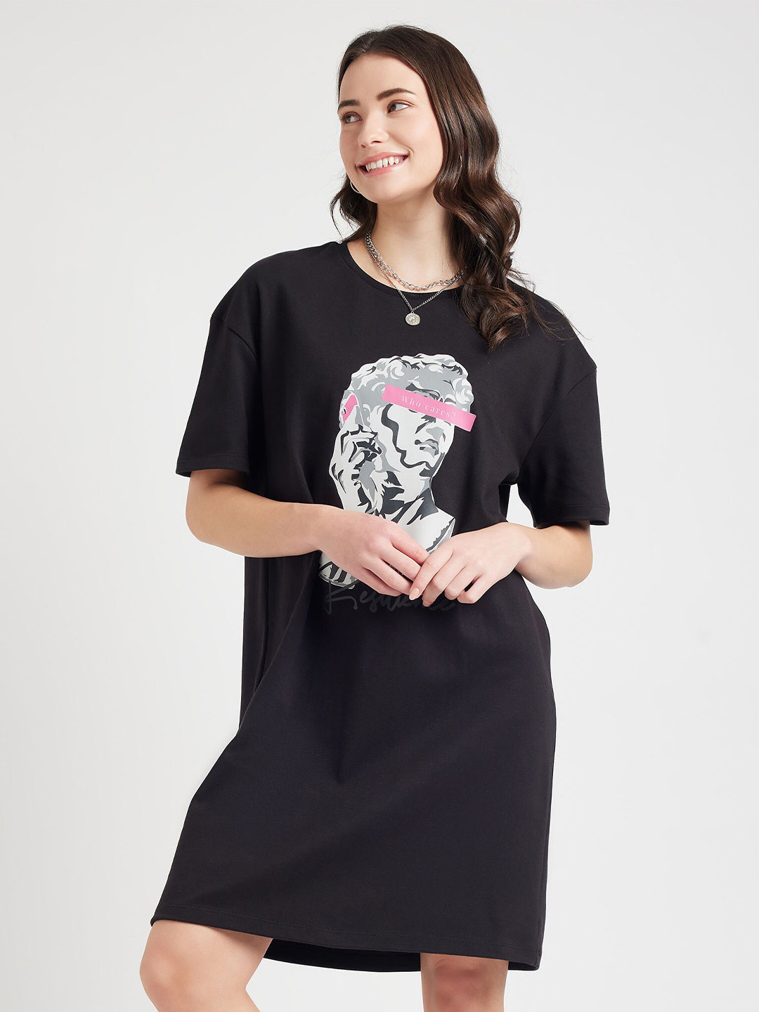 

EDRIO Graphic Printed T-shirt Dress, Black