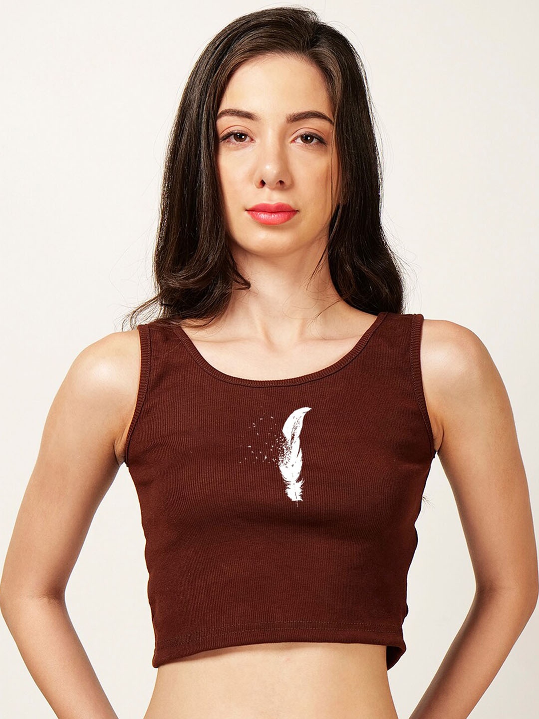 

Fashion And Youth Feather Printed Cotton Fitted Crop Top, Coffee brown