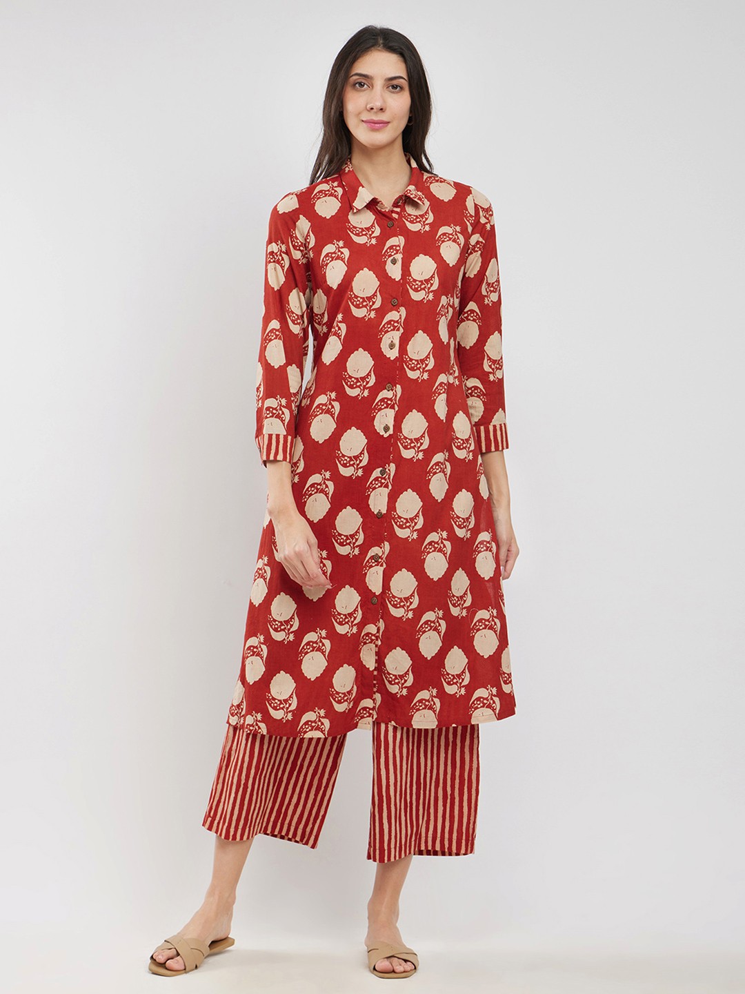 

Pink Fort Ethnic Motifs Printed Straight Pure Cotton Kurta with Trousers, Red