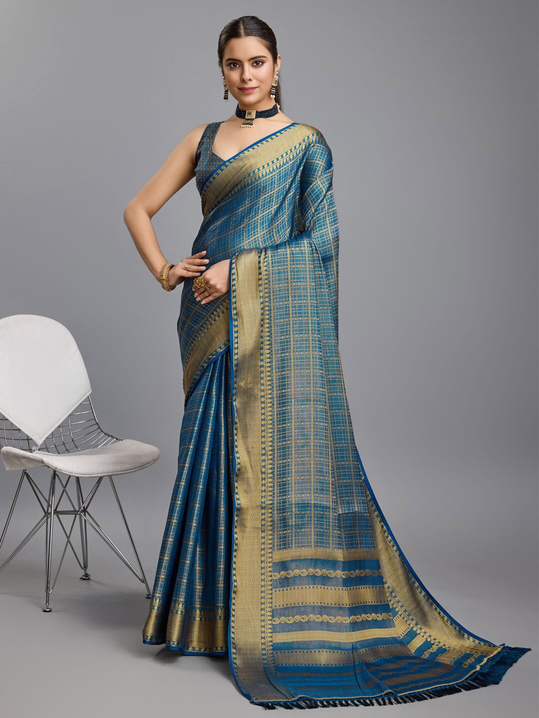 

Mitera Checked Woven Design Zari Banarasi Saree, Blue